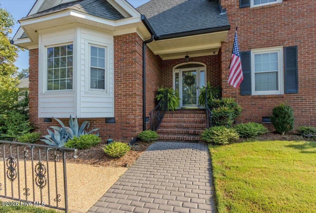 Single Family Residence at 2 Leyland Place, North Augusta, SC 29841, photo 6 of 54
