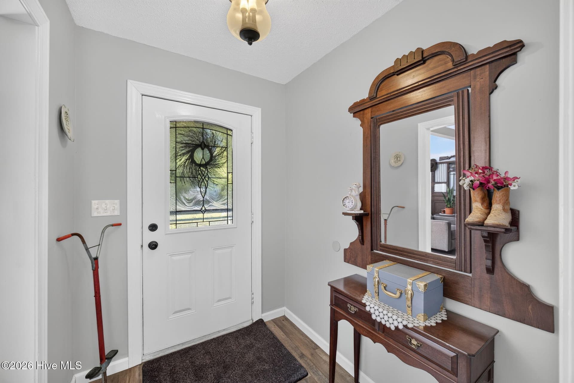 Single Family Residence at 207 Oak Ridge Drive, Edenton, NC 27932, photo 5 of 43