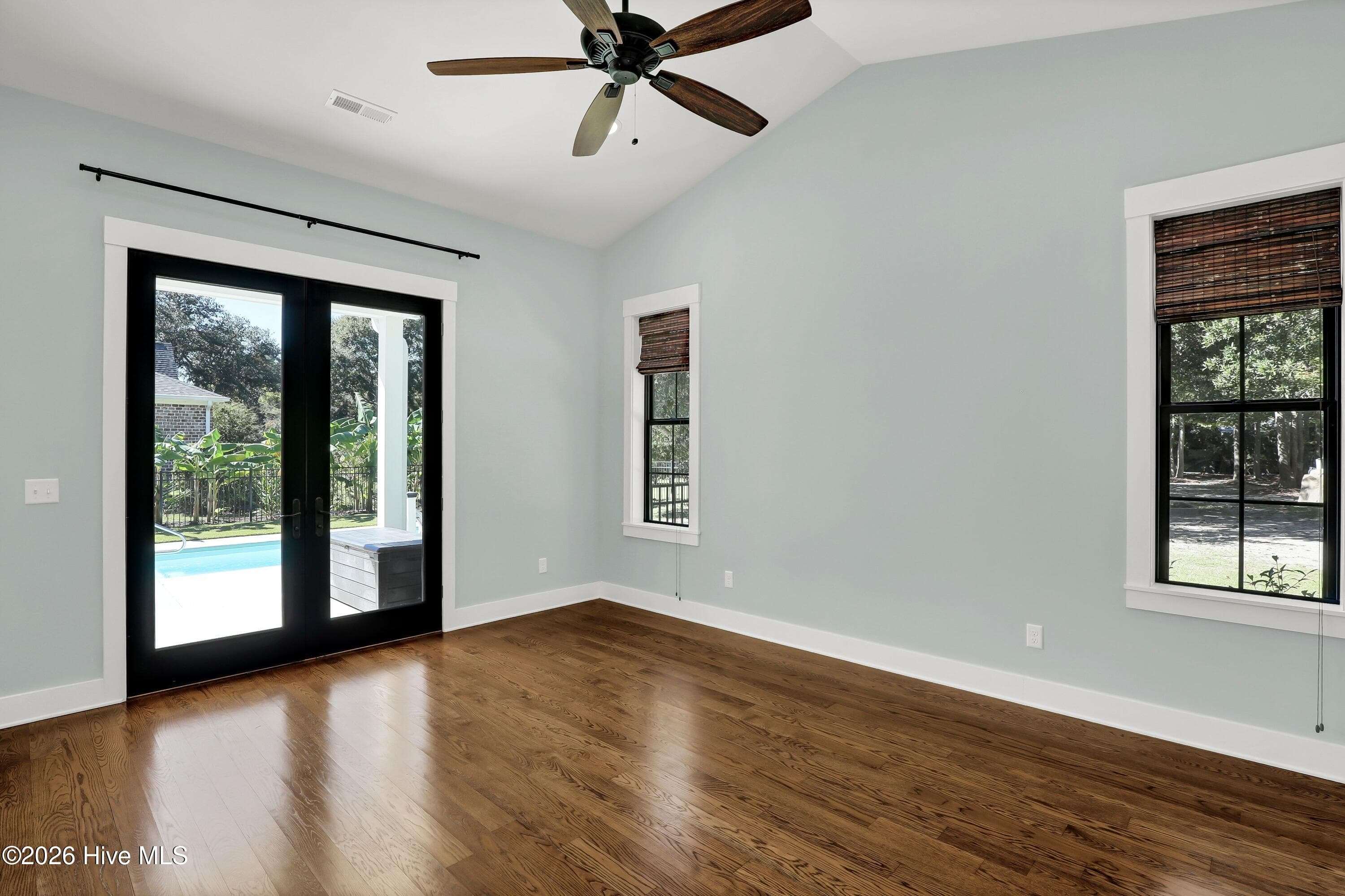 Single Family Residence at 351 Olde Point Loop, Hampstead, NC 28443, photo 32 of 81