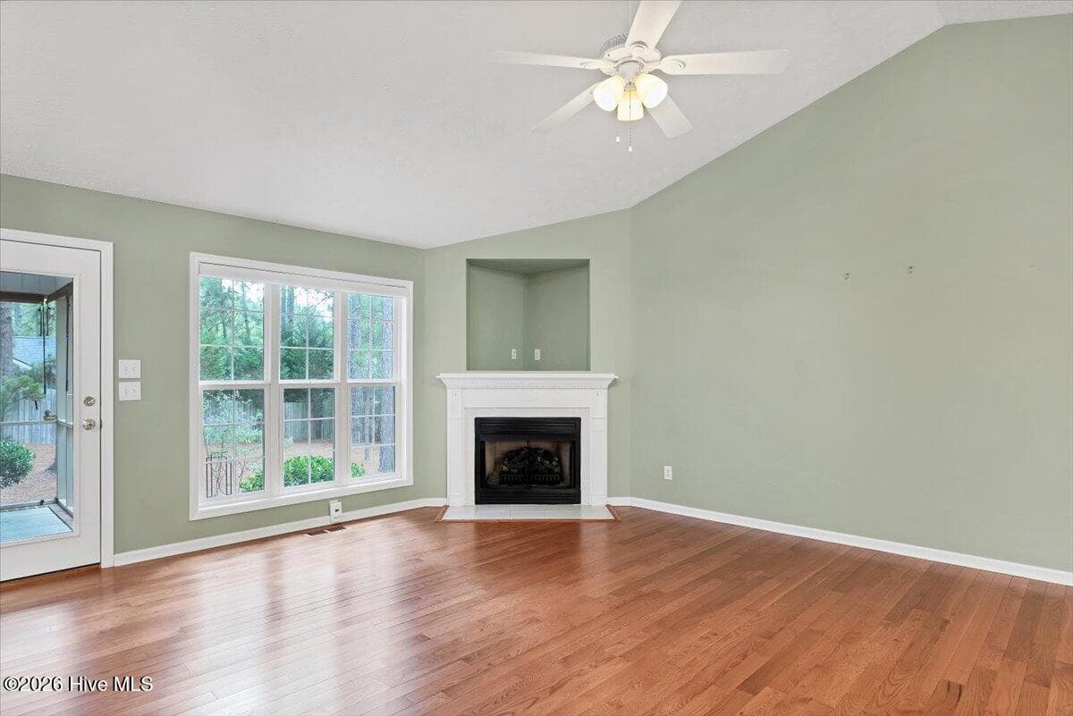 Single Family Residence at 3 Oak Tree Lane, Pinehurst, NC 28374, photo 13 of 59
