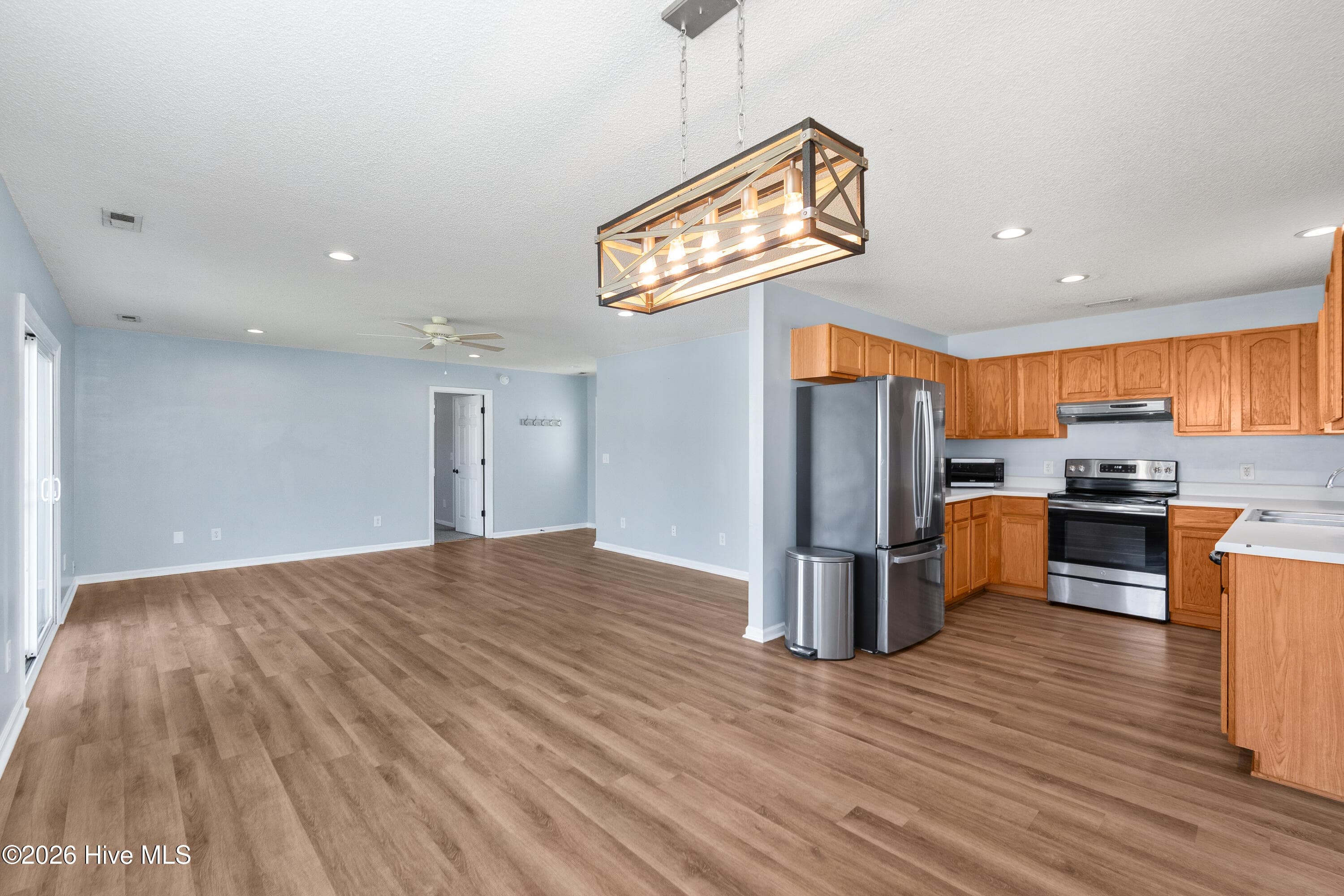Single Family Residence at 105 Raintree Run, Elizabeth City, NC 27909, photo 3 of 48
