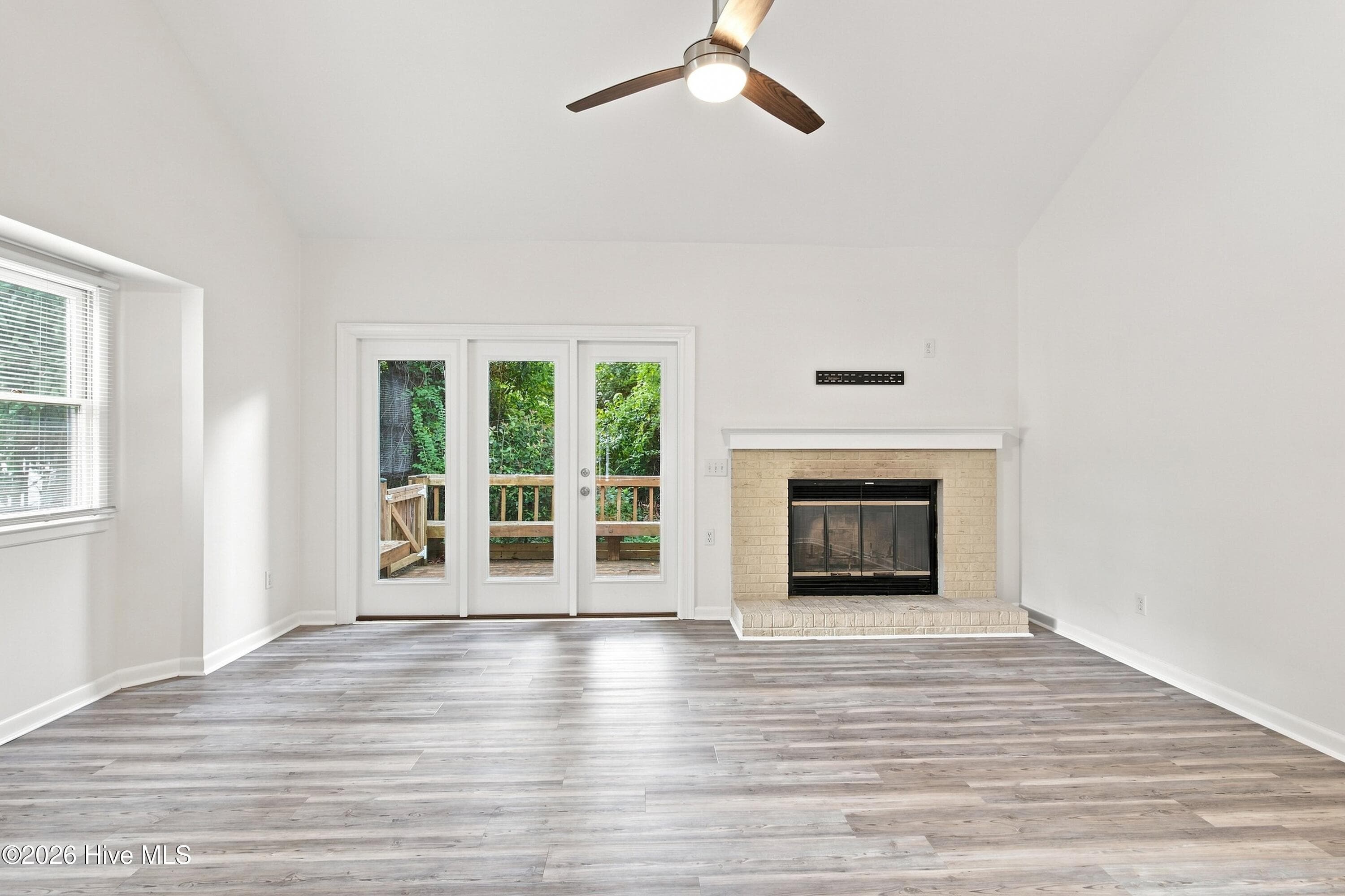 Townhouse at 1800 Eastwood Road Apt 253, Wilmington, NC 28403, photo 25 of 43