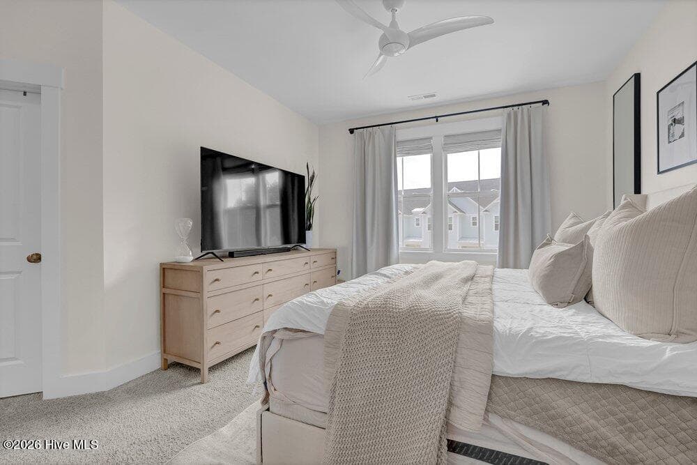 Townhouse at 1042 Tidal Lane, Wilmington, NC 28401, photo 14 of 40