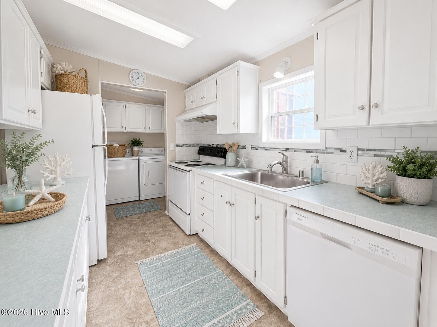 214 Sea Horse Drive, Cedar Point, NC 28584