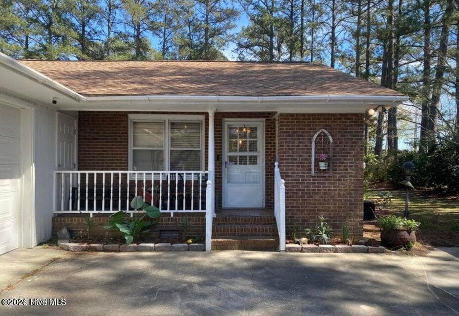 Single Family Residence at 4803 Andrew Jackson Highway SW, Chadbourn, NC 28431, photo 13 of 72