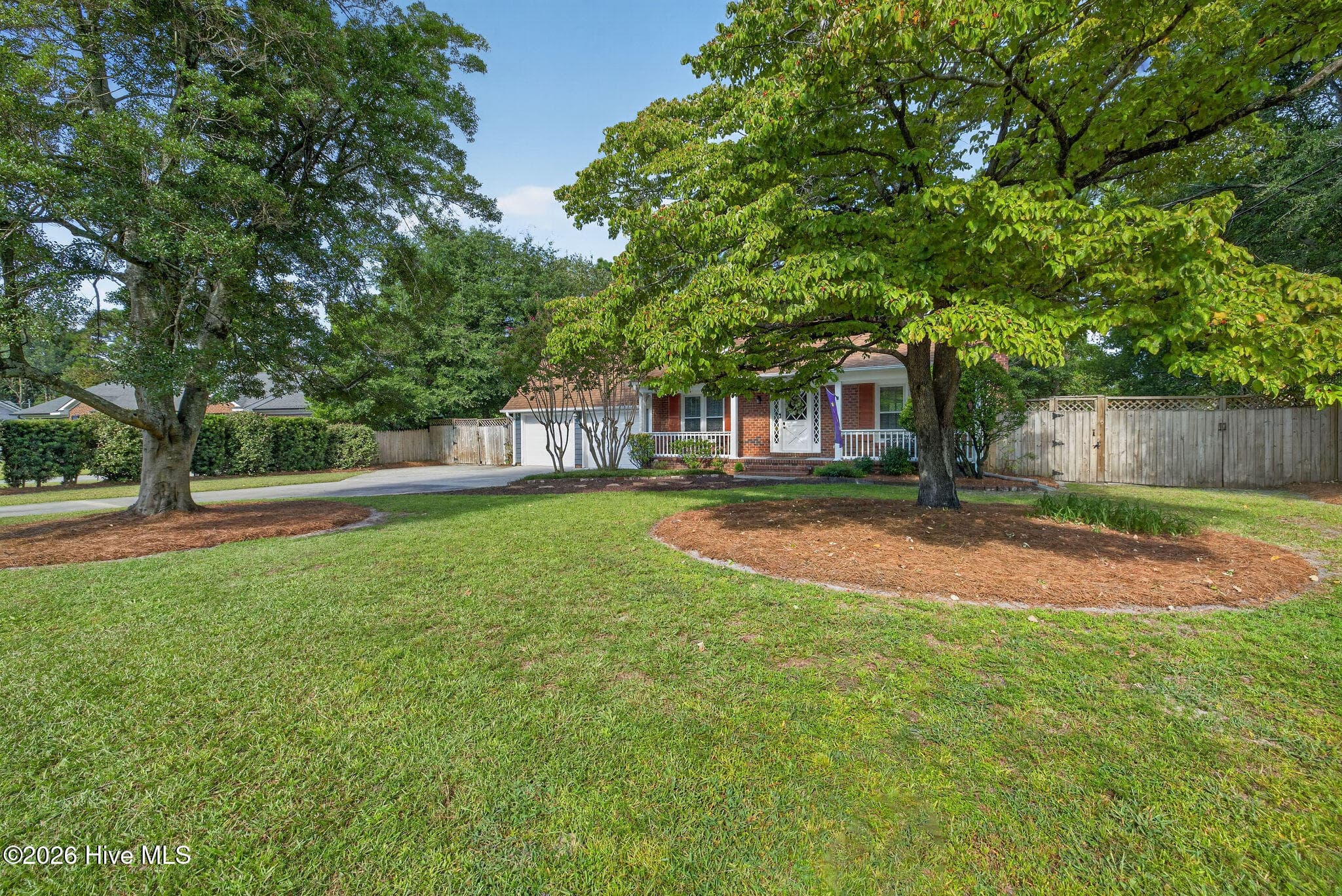 Single Family Residence at 242 Dallas Drive, Wilmington, NC 28405, photo 5 of 56