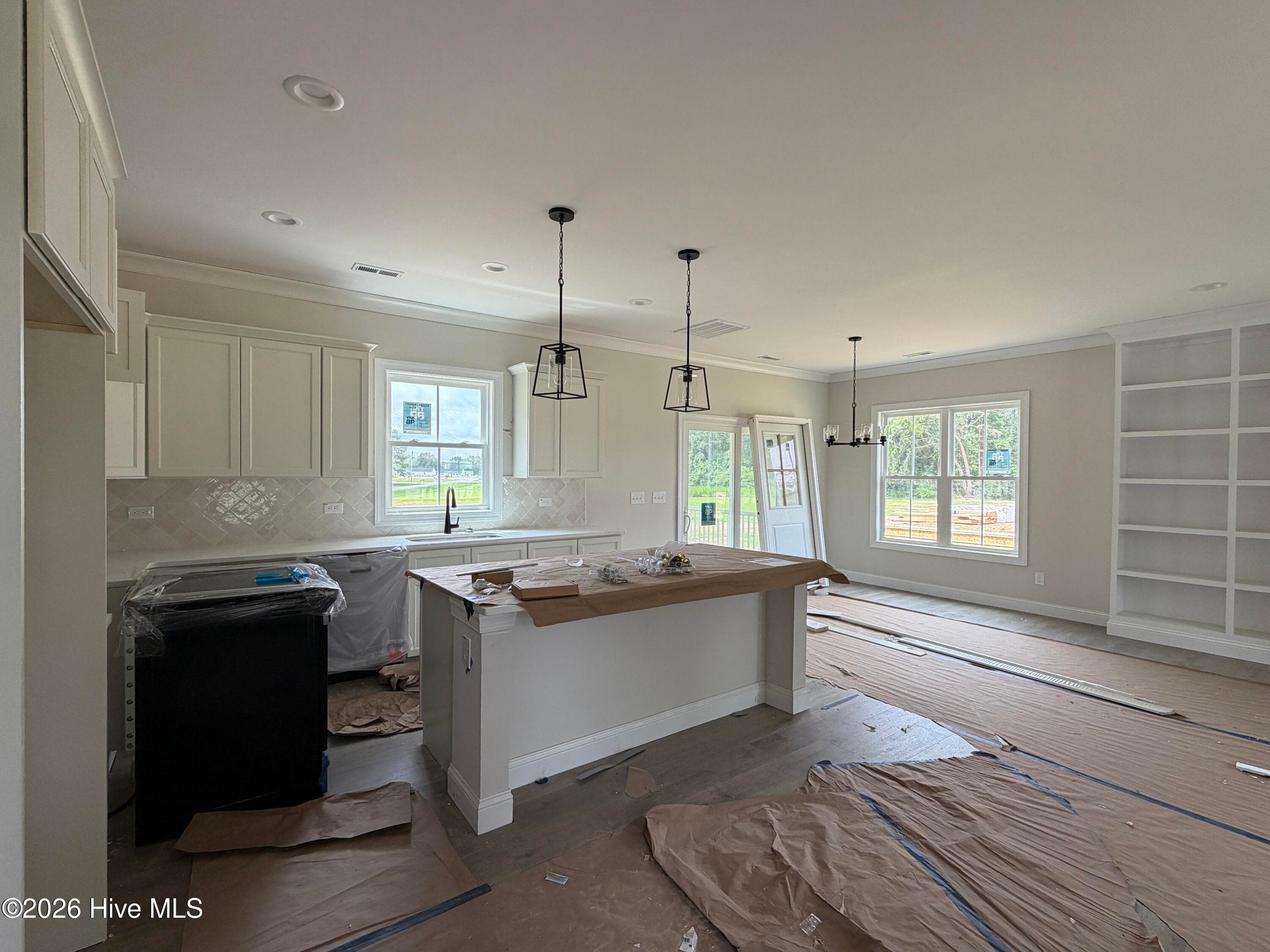Single Family Residence at 1800 Batten Farm Road, Selma, NC 27576, photo 9 of 126