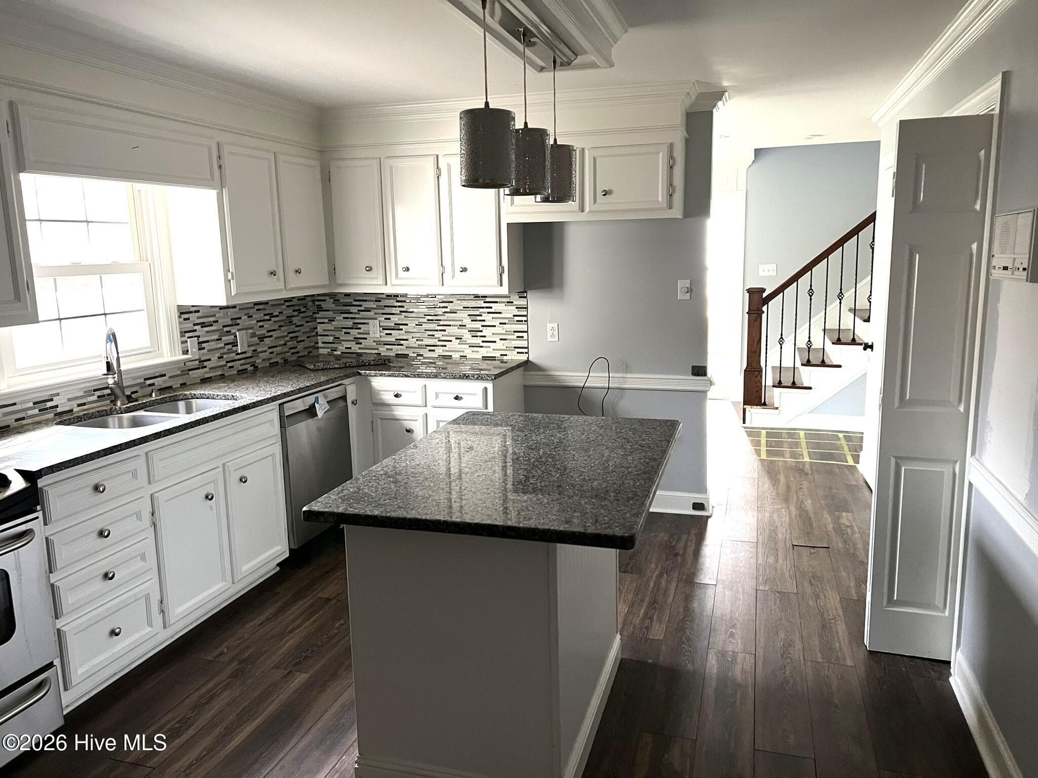 Single Family Residence at 214 E Raintree Lane, Goldsboro, NC 27534, photo 4 of 24