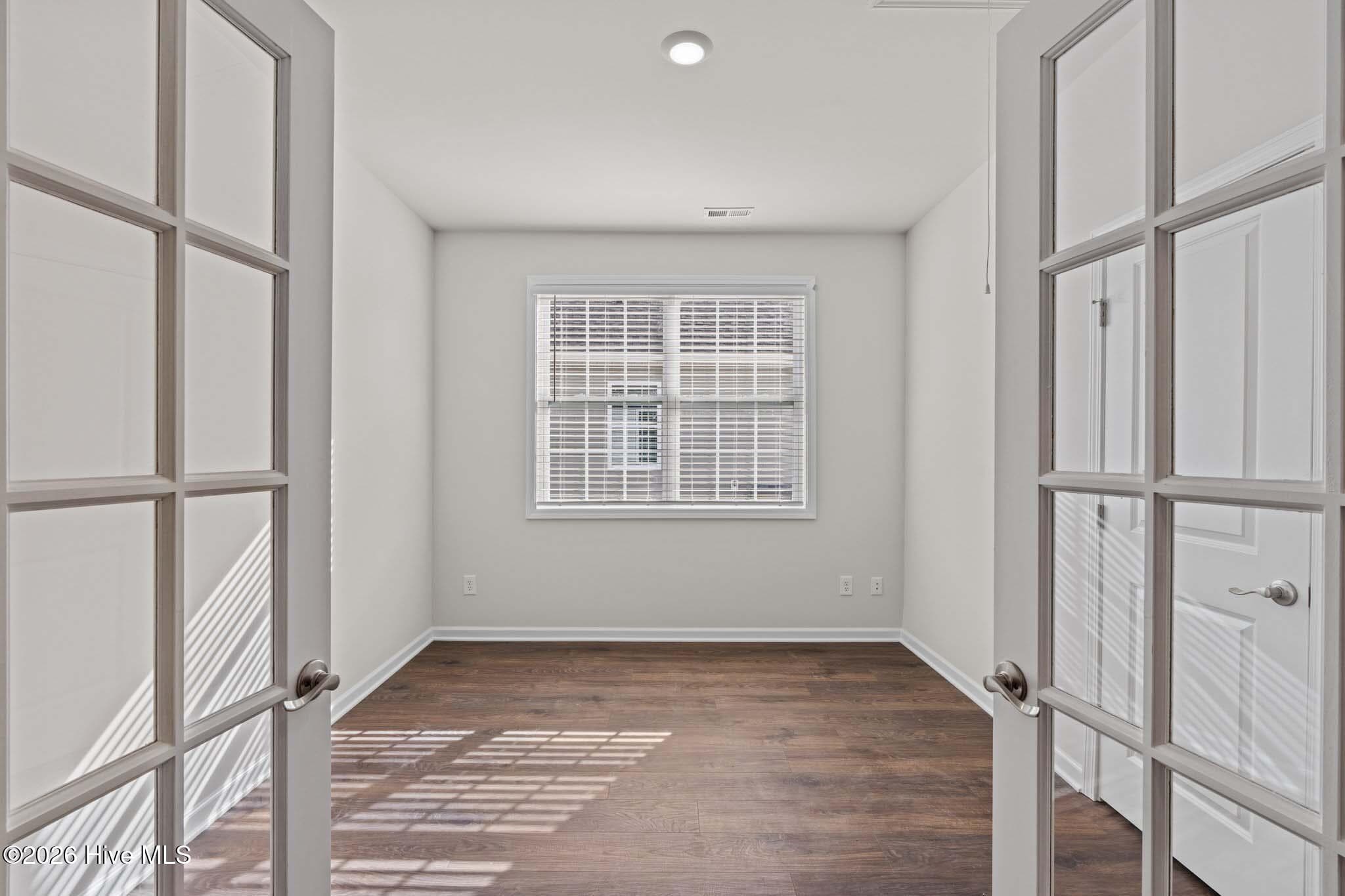 7015 Bayberry Park Drive, New Bern, NC 28562