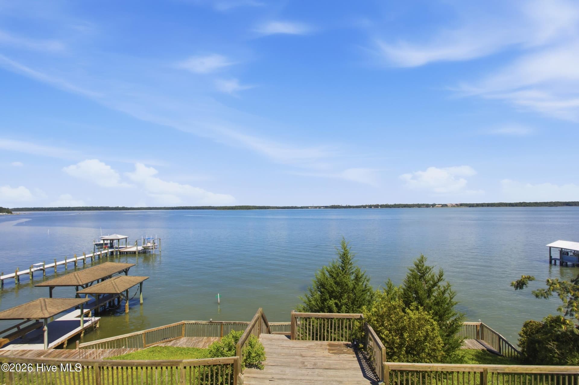 203 Riverside Drive, Sneads Ferry, NC 28460