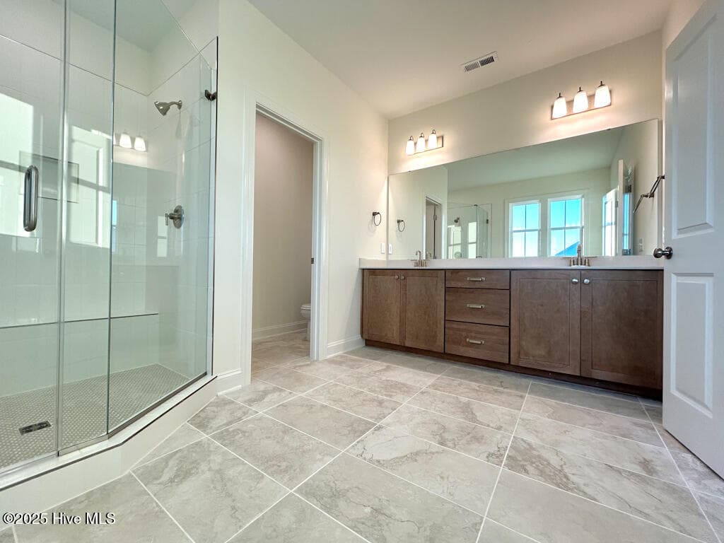 SIMILAR PHOTO - 814 Tupelo Tree Drive, Hubert, NC 28539