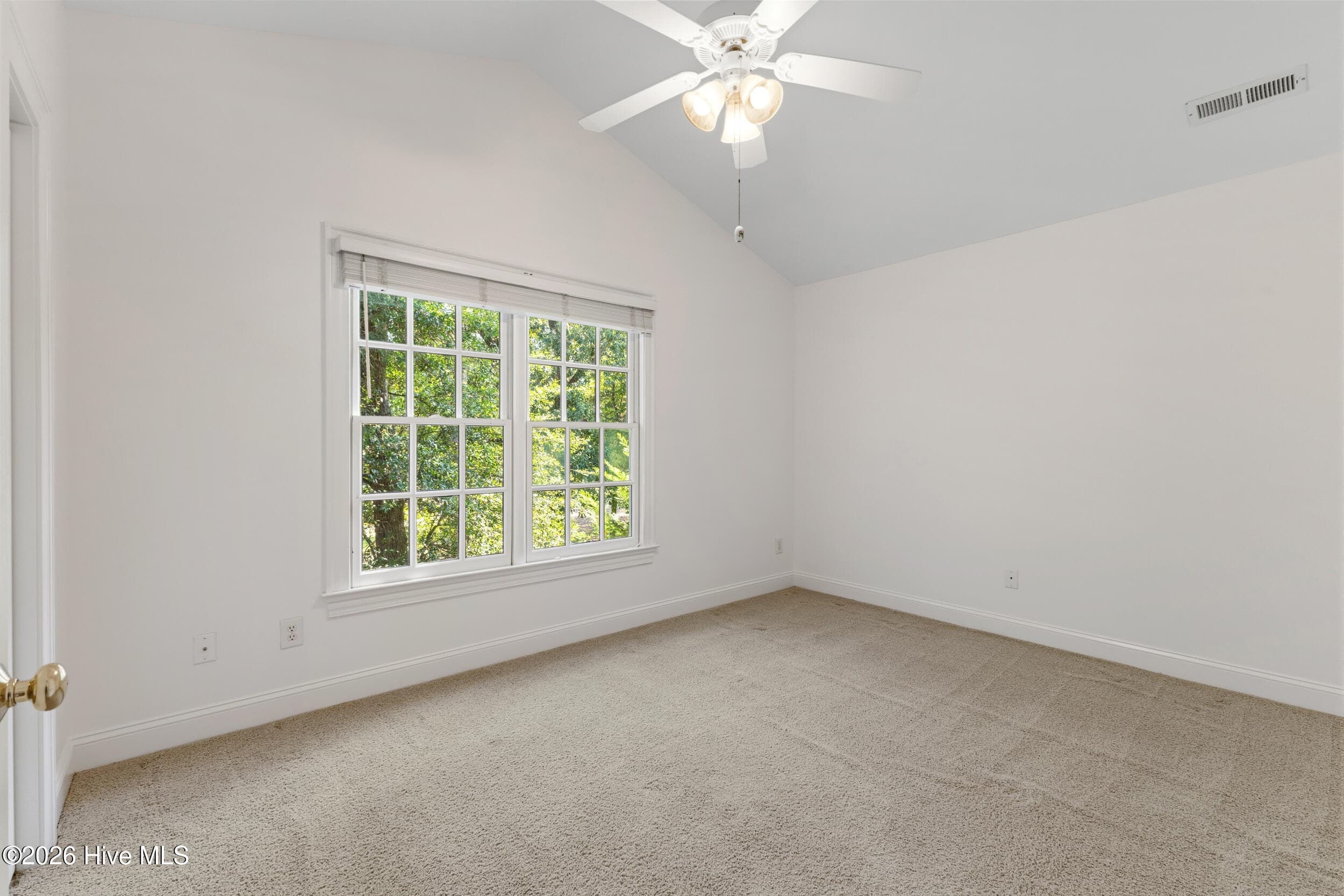 Single Family Residence at 8313 Vintage Club Circle, Wilmington, NC 28411, photo 2 of 2