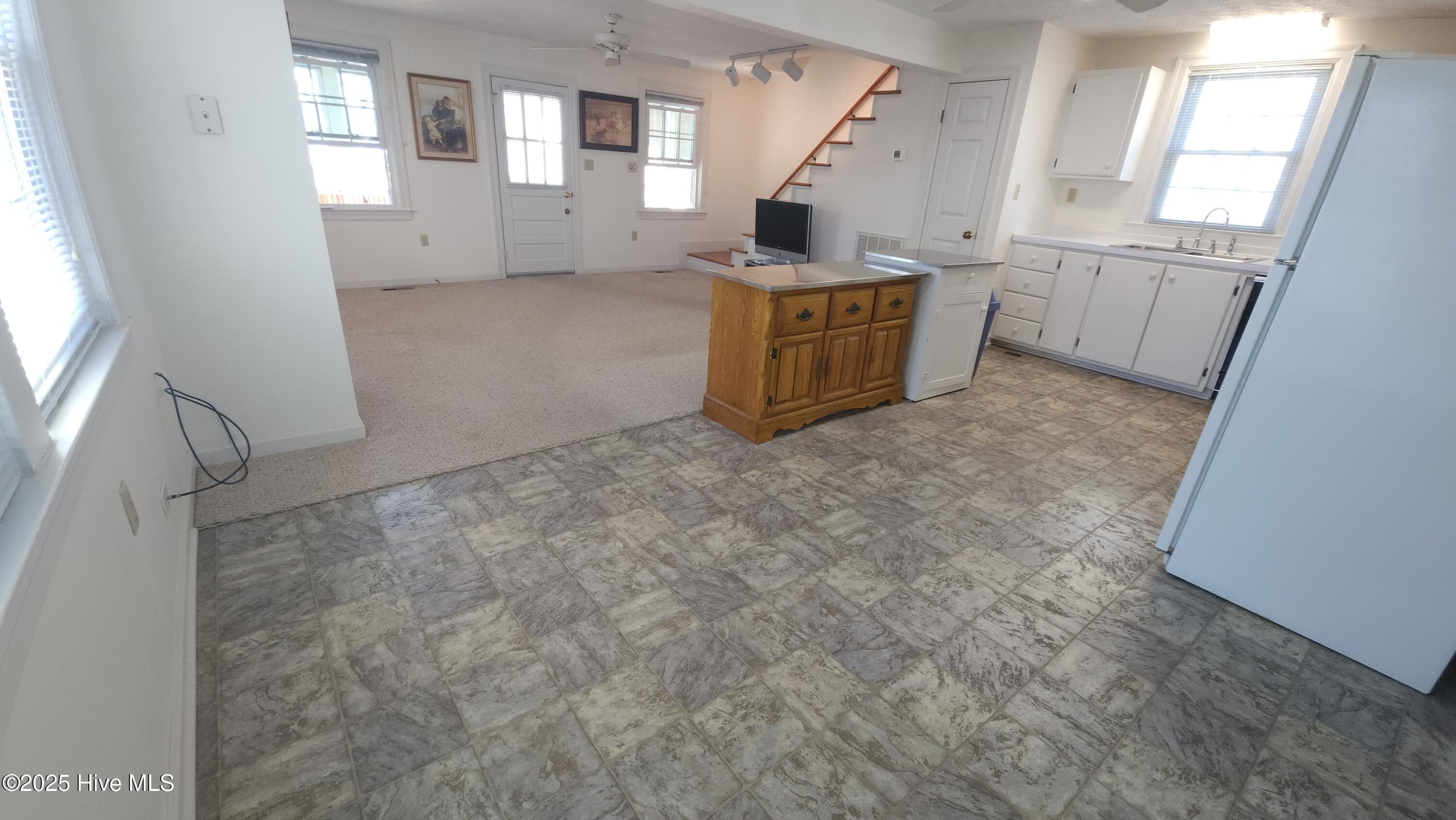 Single Family Residence at 77 Frye Landing, White Lake, NC 28337, photo 10 of 38