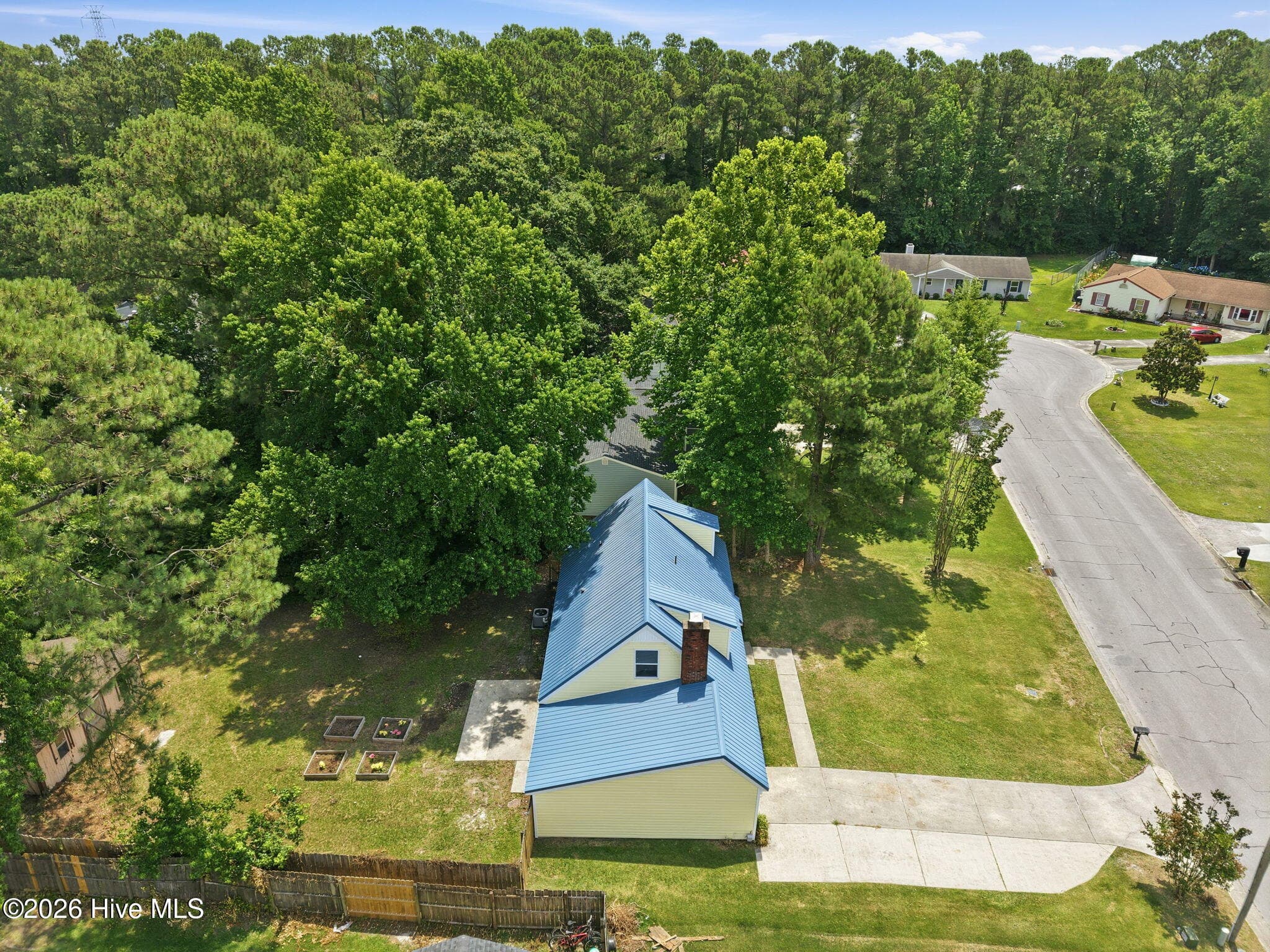 Single Family Residence at 105 Woodside Court, Jacksonville, NC 28546, photo 3 of 3