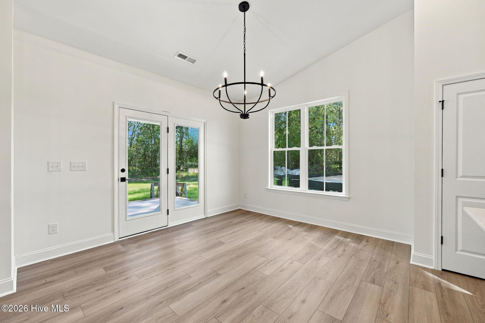 Breakfast Nook or Formal Dining- Enough Space and Style for Either! - 1224 Petite Terre Court, New Bern, NC 28560