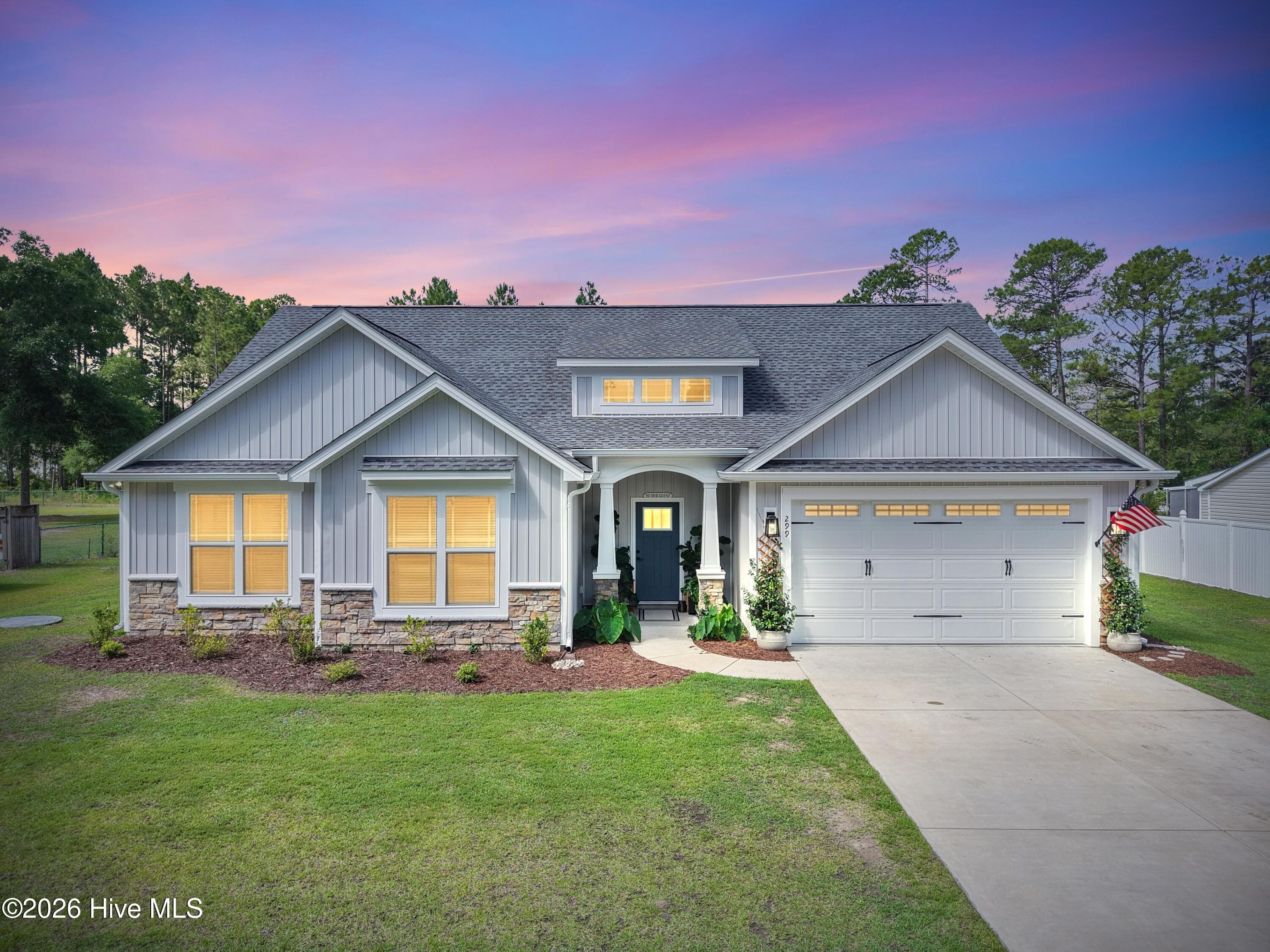 Well-maintained home in the Carolina Shores North community. - 299 Boundaryline Drive NW, Calabash, NC 28467