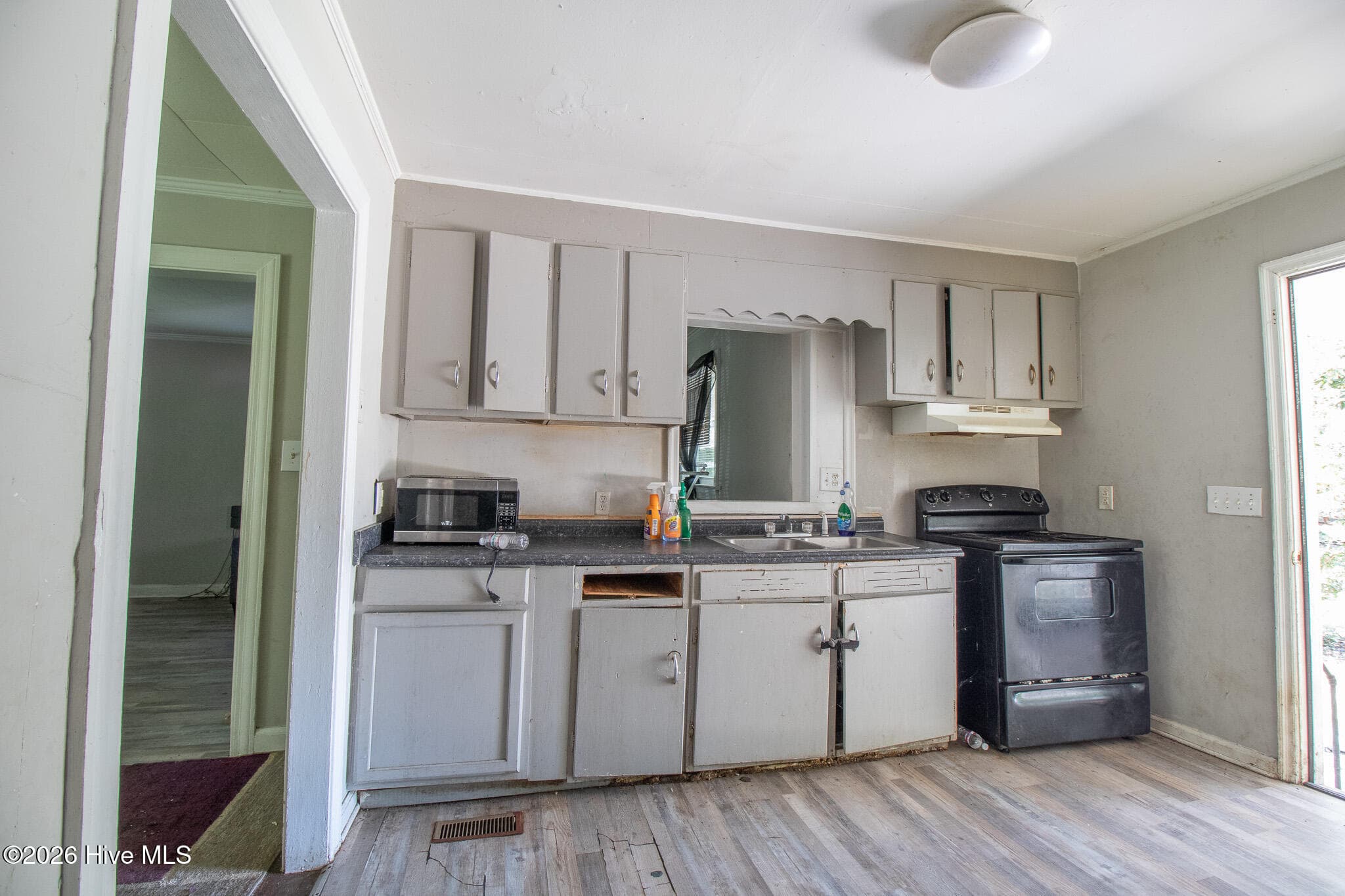 Single Family Residence at 1200 Russell Street, Rocky Mount, NC 27803, photo 6 of 14