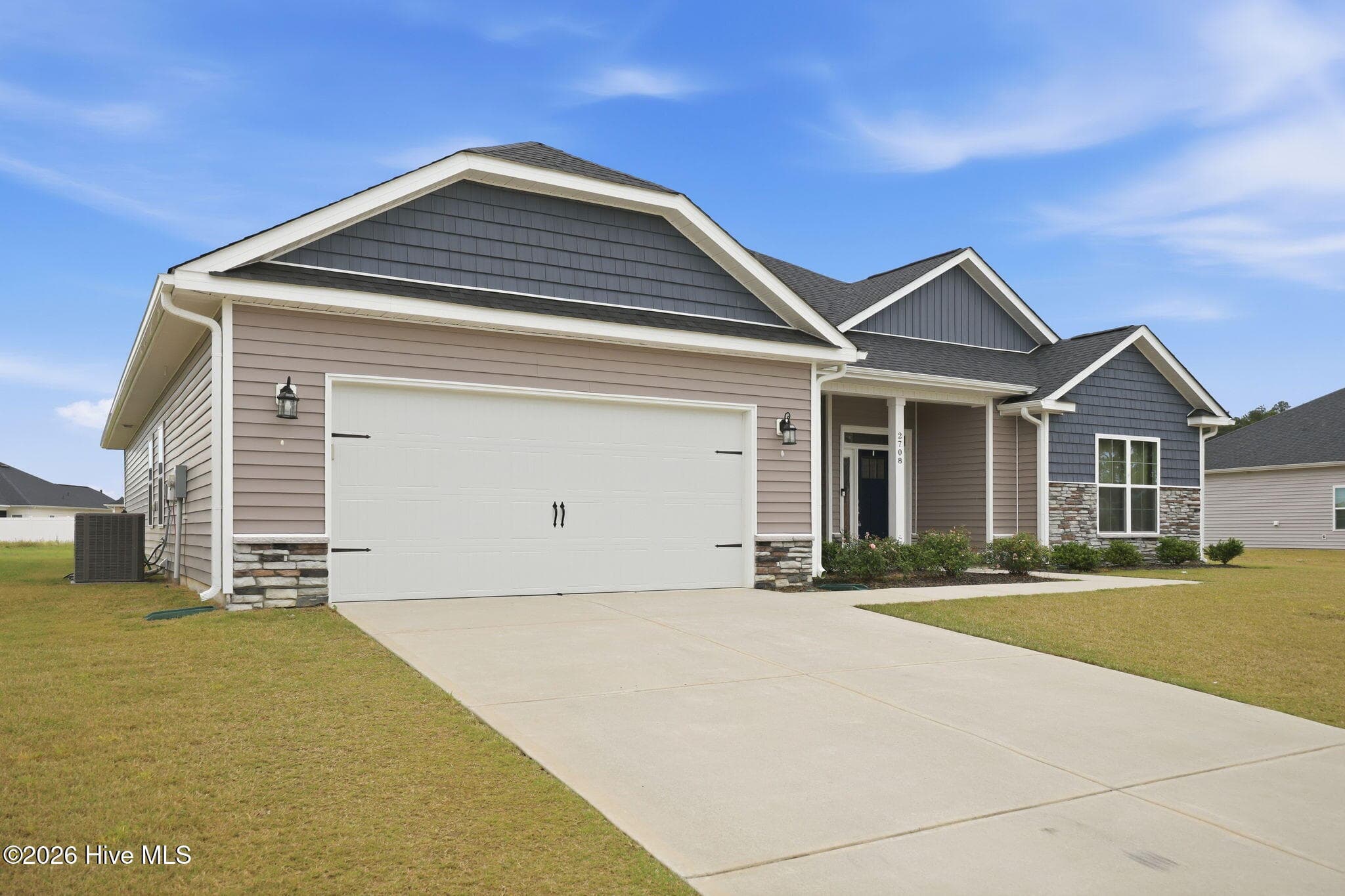 Single Family Residence at 2708 Chalet Circle, Winterville, NC 28590, photo 4 of 73