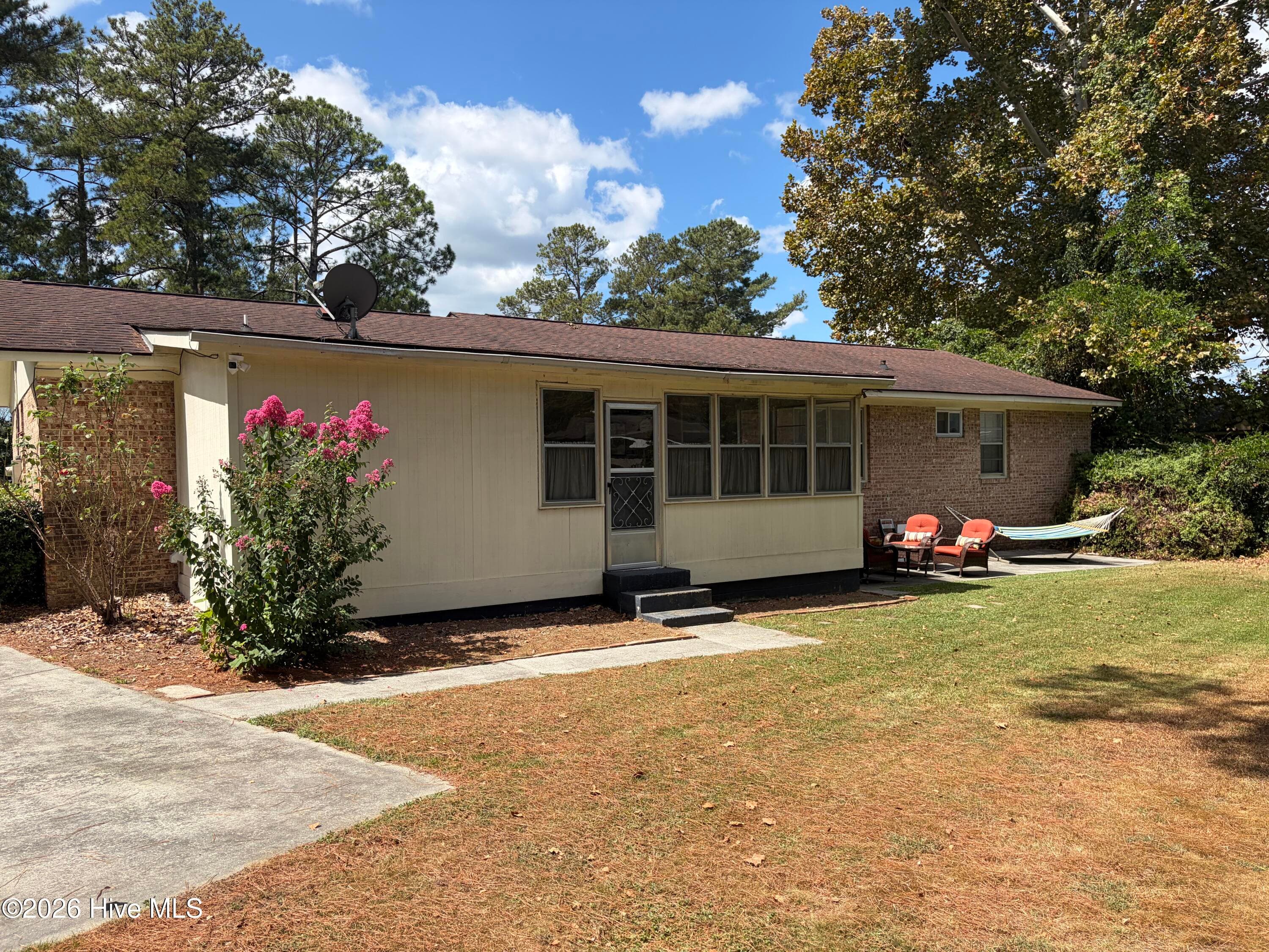 Single Family Residence at 500 Guill Street, Thomson, GA 30824, photo 13 of 17