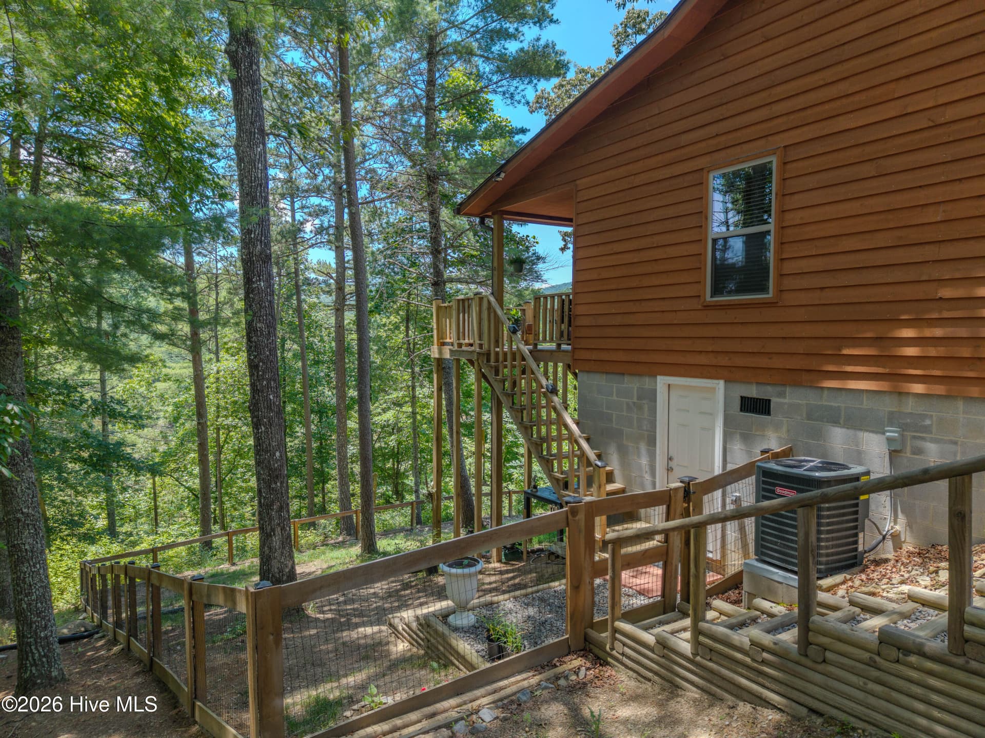 Single Family Residence at 34 Hardwood Trail, Murphy, NC 28906, photo 39 of 46