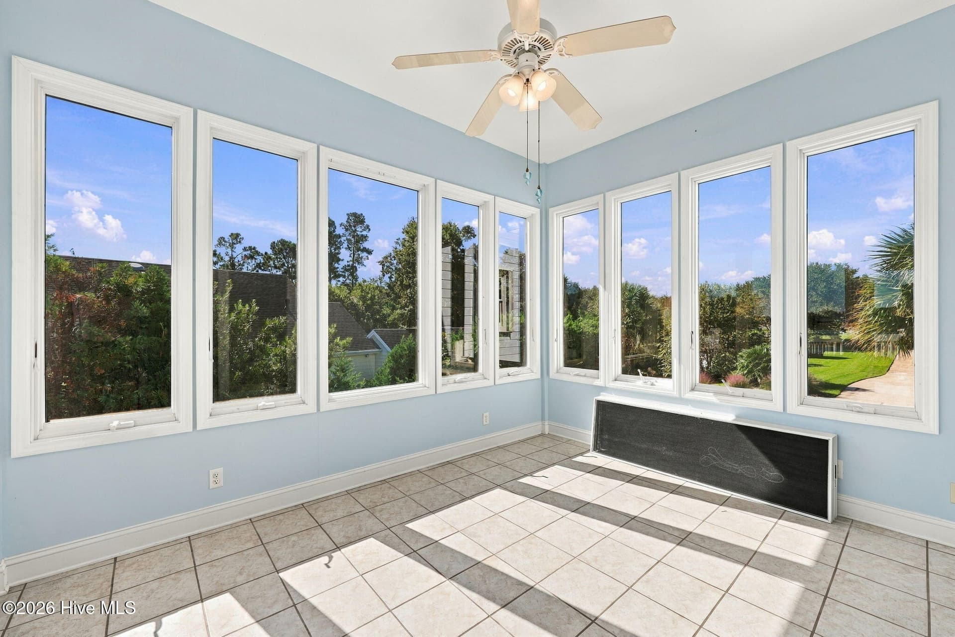 Single Family Residence at 526 Ballast Point Road, Hampstead, NC 28443, photo 12 of 67