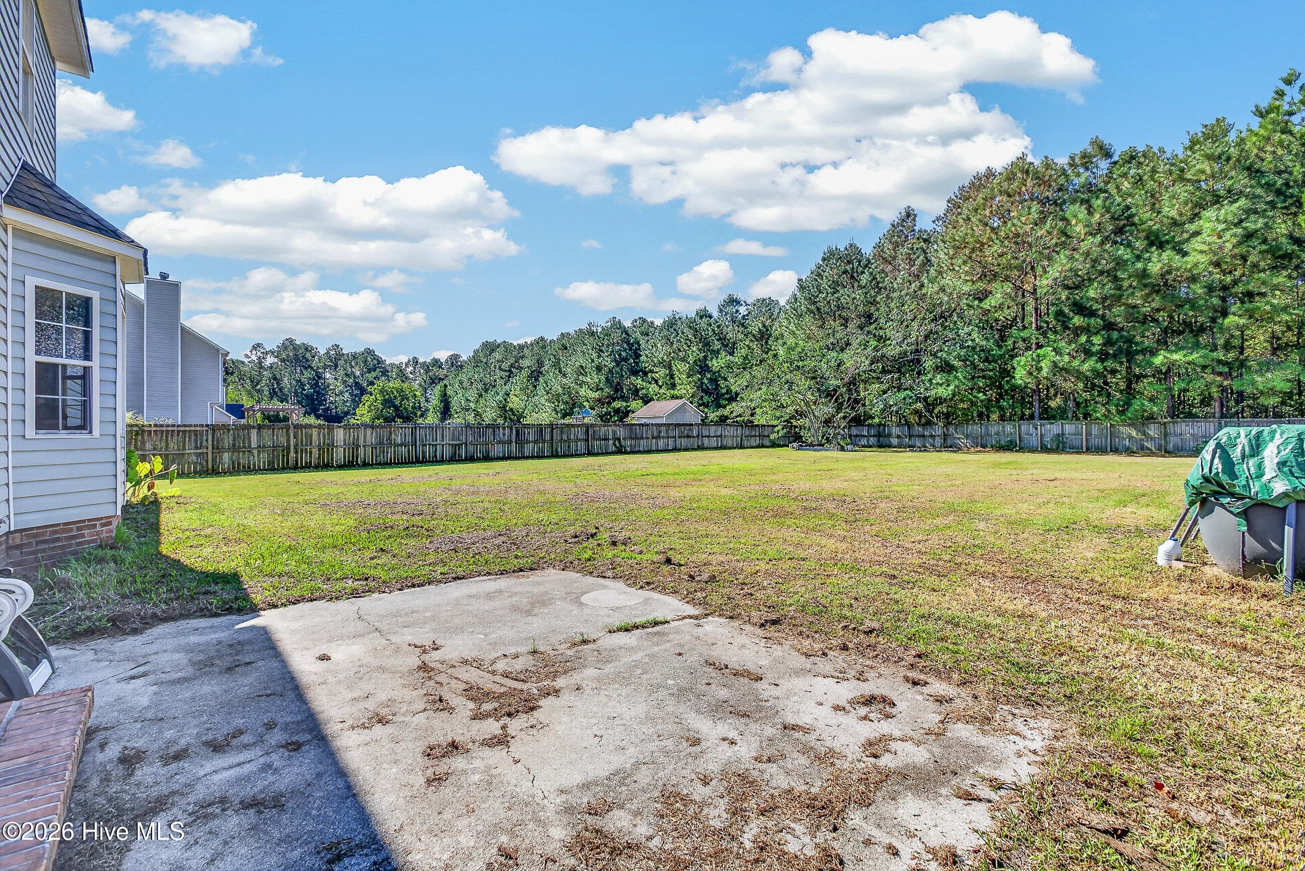 Single Family Residence at 127 Hunt Drive, Hubert, NC 28539, photo 35 of 36