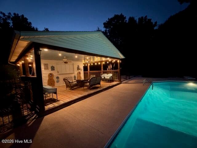 Pool House in the Evening - 138 Trestle Street, Hamlet, NC 28345