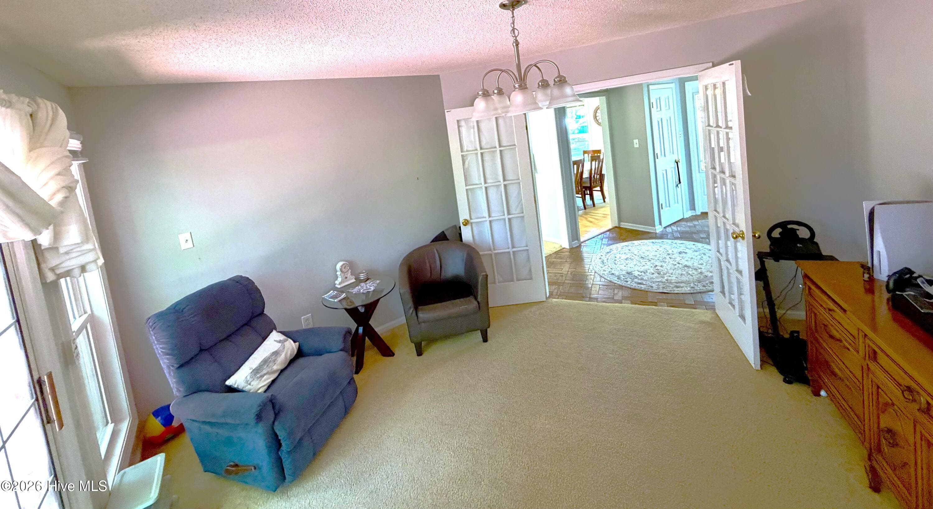 Single Family Residence at 105 Norman Court, New Bern, NC 28560, photo 4 of 30