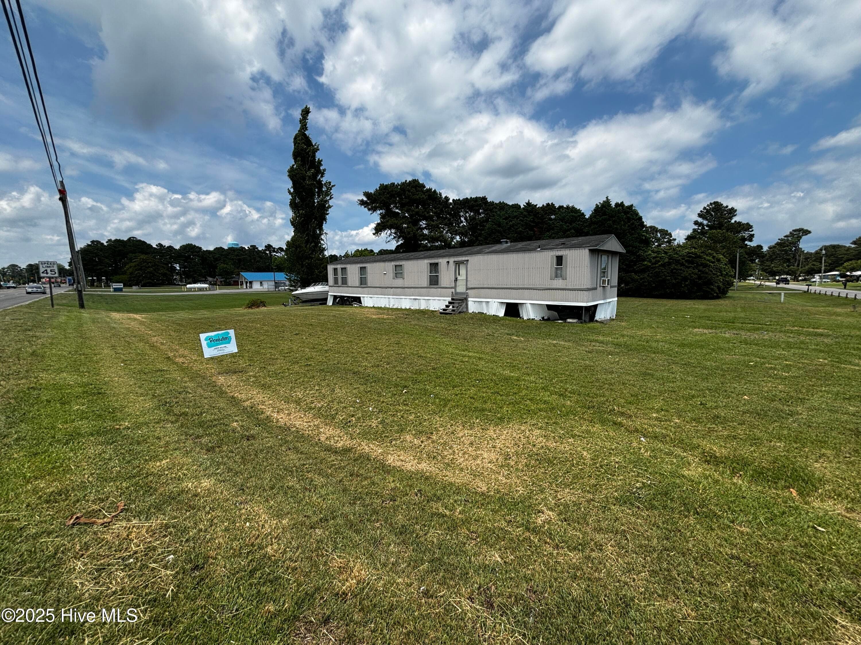 101 Edgewater Drive, Grandy, NC 27939