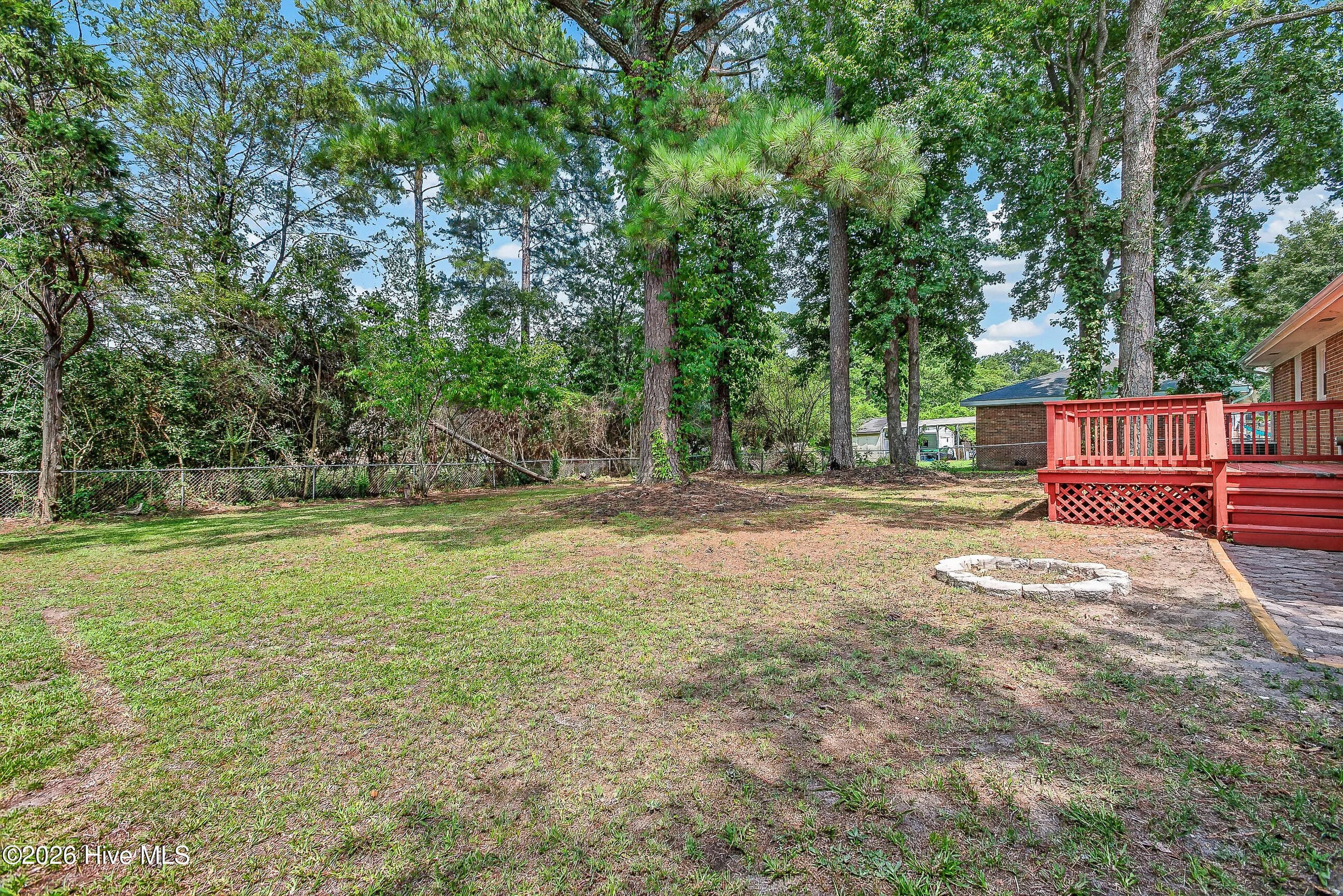 Single Family Residence at 125 Linda Loop, Jacksonville, NC 28546, photo 29 of 34