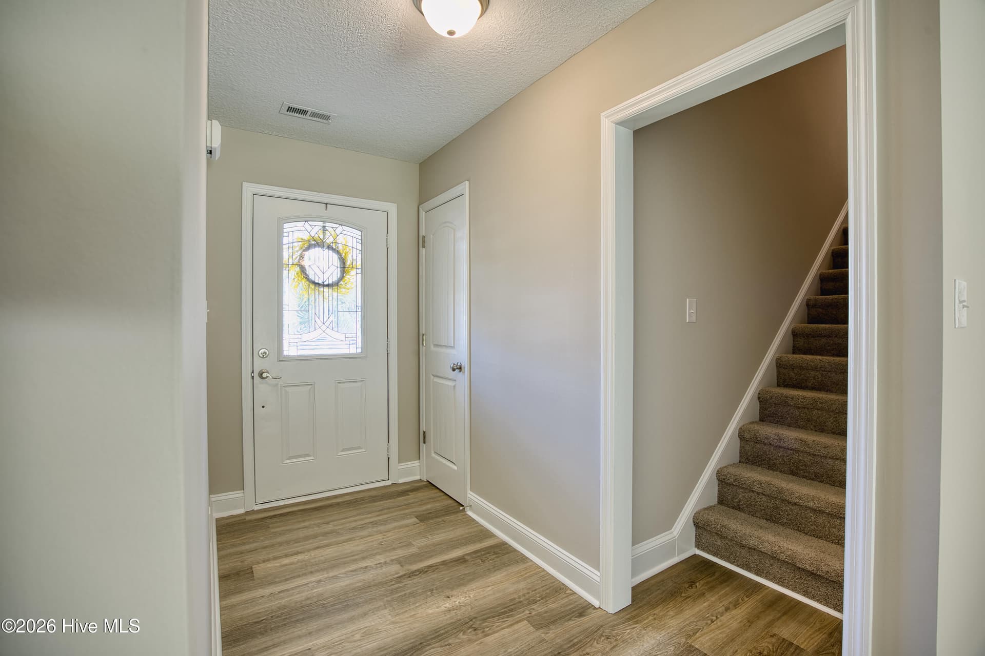 Single Family Residence at 316 Starky Drive, Richlands, NC 28574, photo 10 of 53