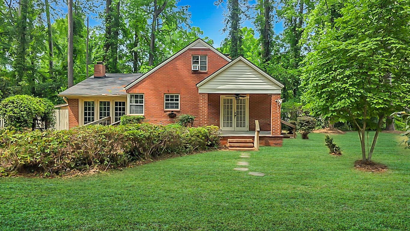 Single Family Residence at 819 Hillcrest Drive, Thomson, GA 30824, photo 8 of 46