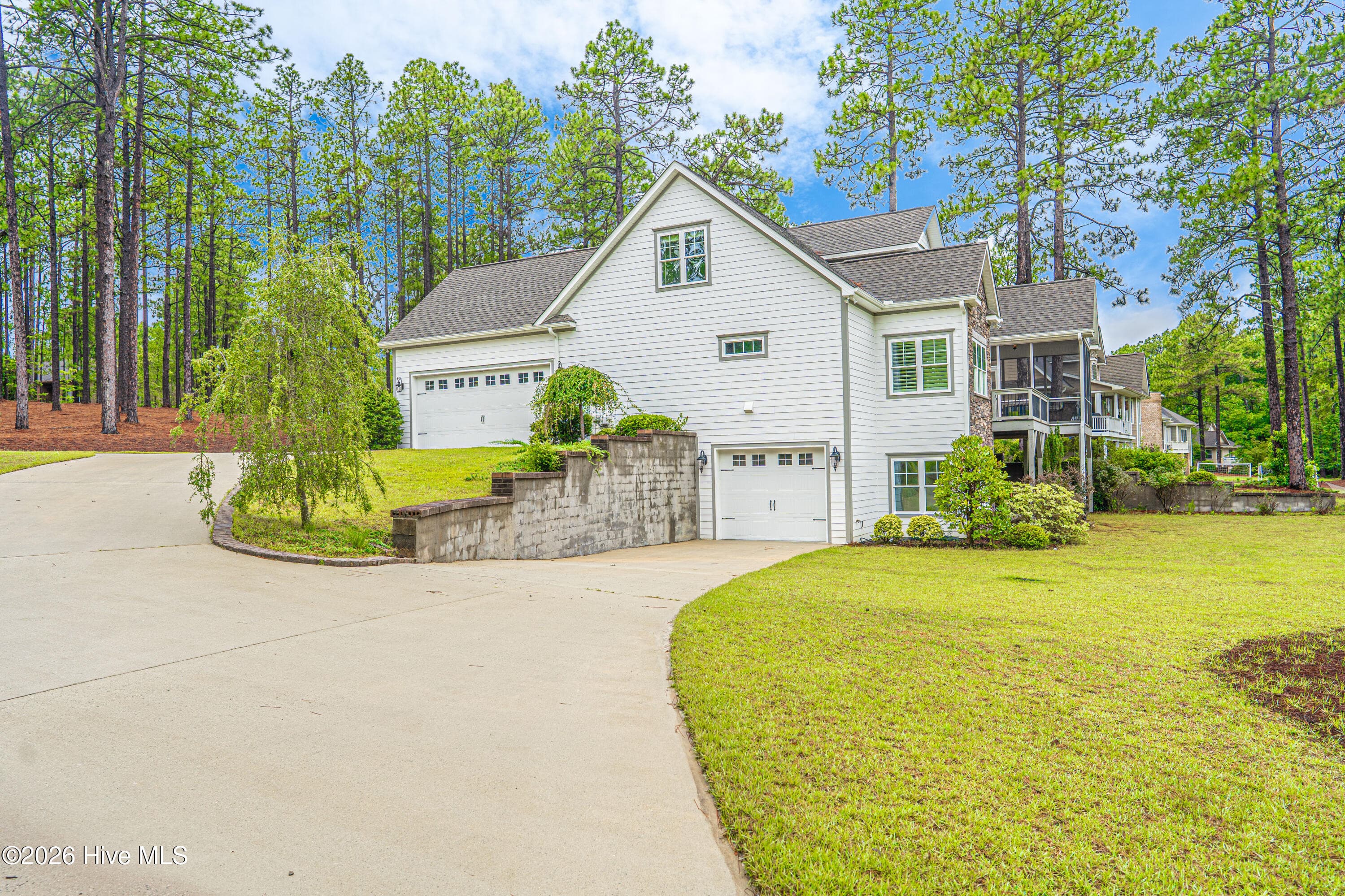 Single Family Residence at 140 Edgewater Place, Pinehurst, NC 28374, photo 57 of 68