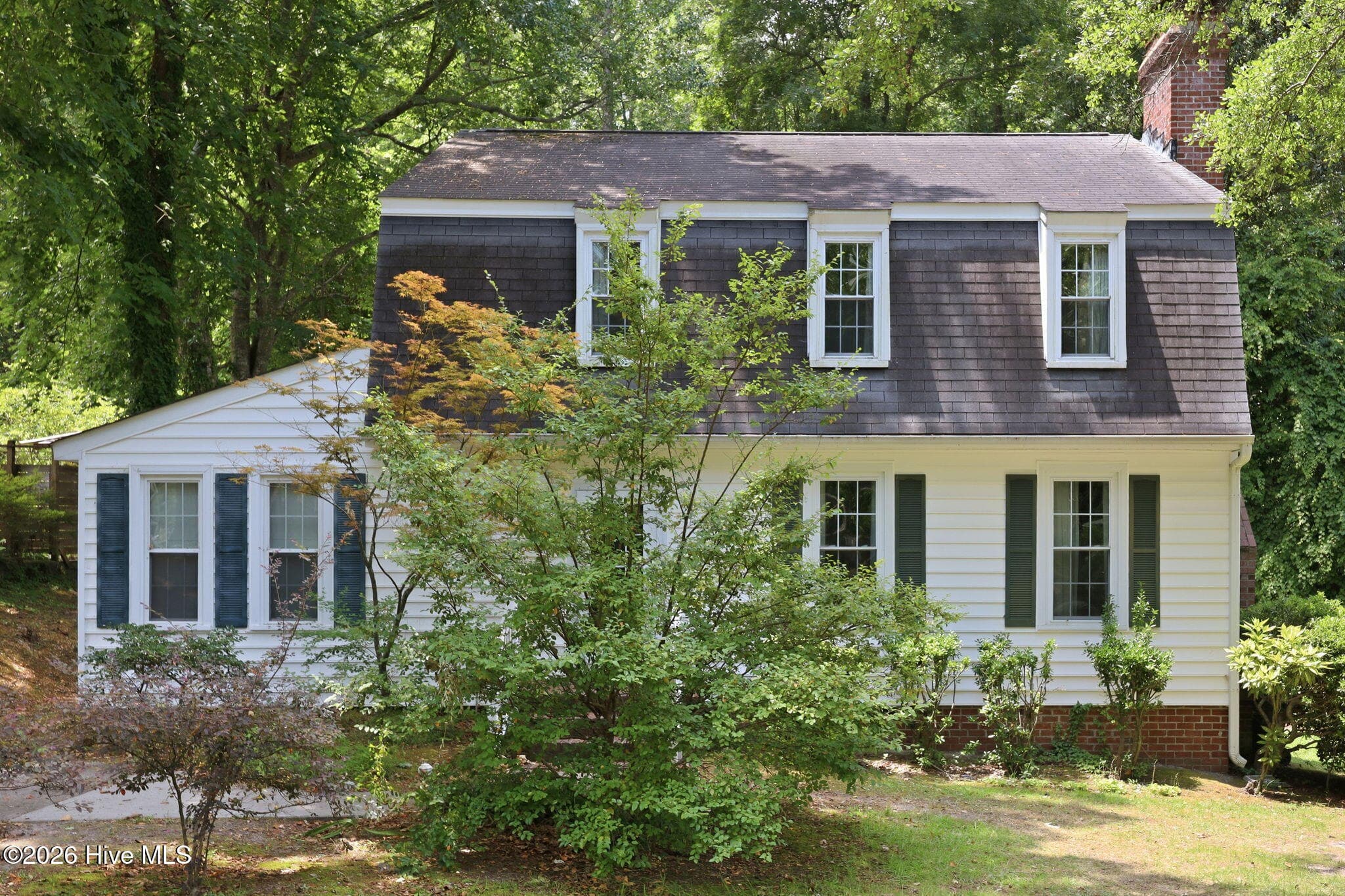 Single Family Residence at 1608 Canterbury Road, Greenville, NC 27858, photo 2 of 57