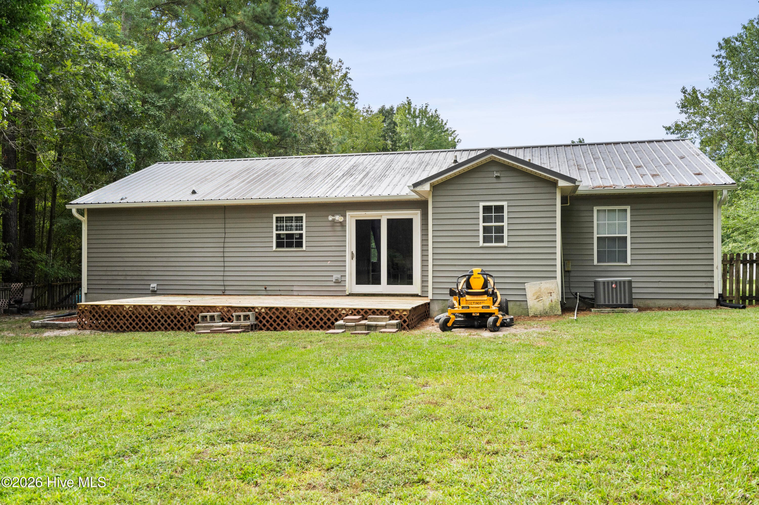 Single Family Residence at 259 S Creek Drive, Jacksonville, NC 28540, photo 32 of 32