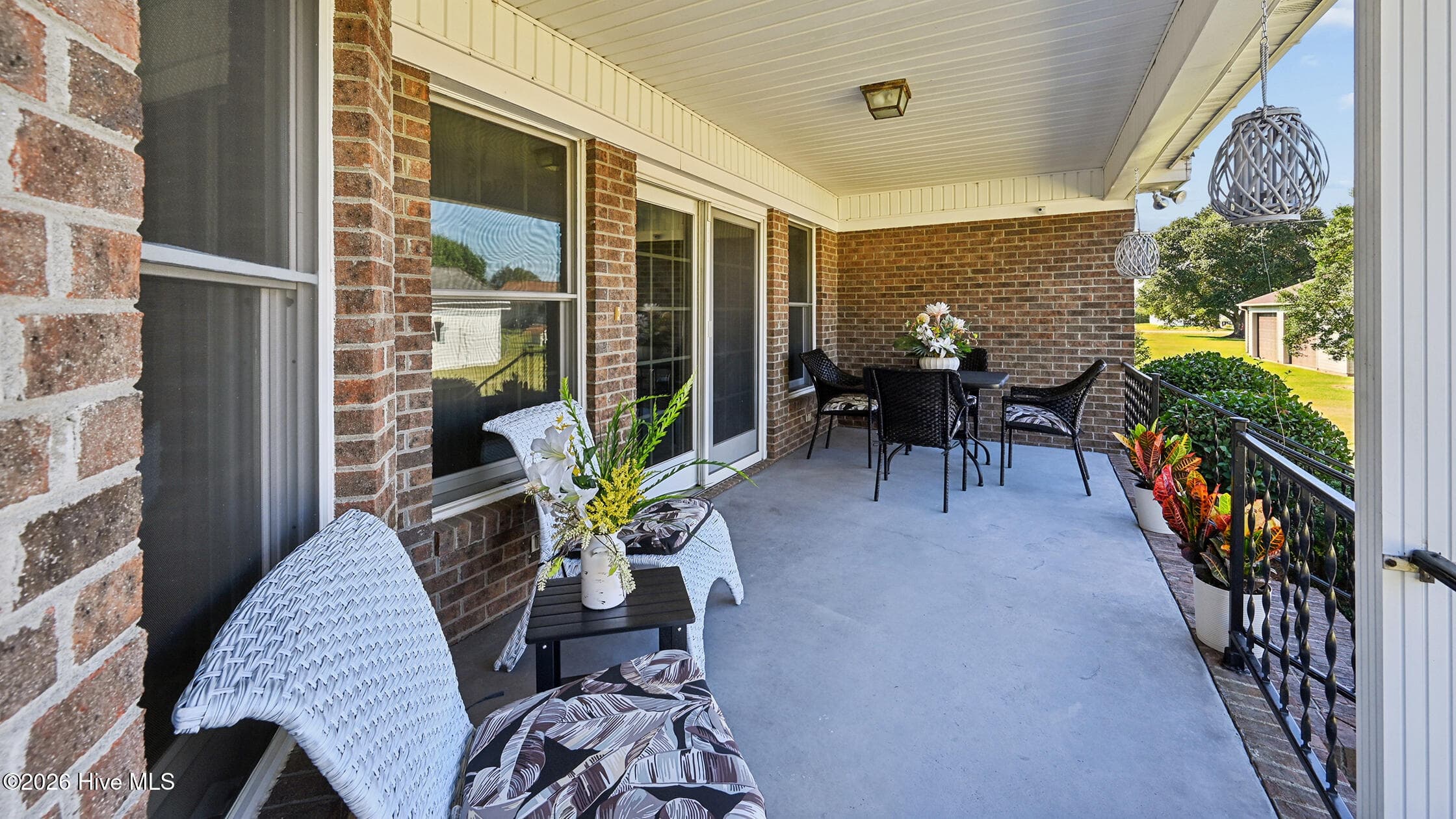 Single Family Residence at 944 Country Club Drive, Ayden, NC 28513, photo 9 of 61