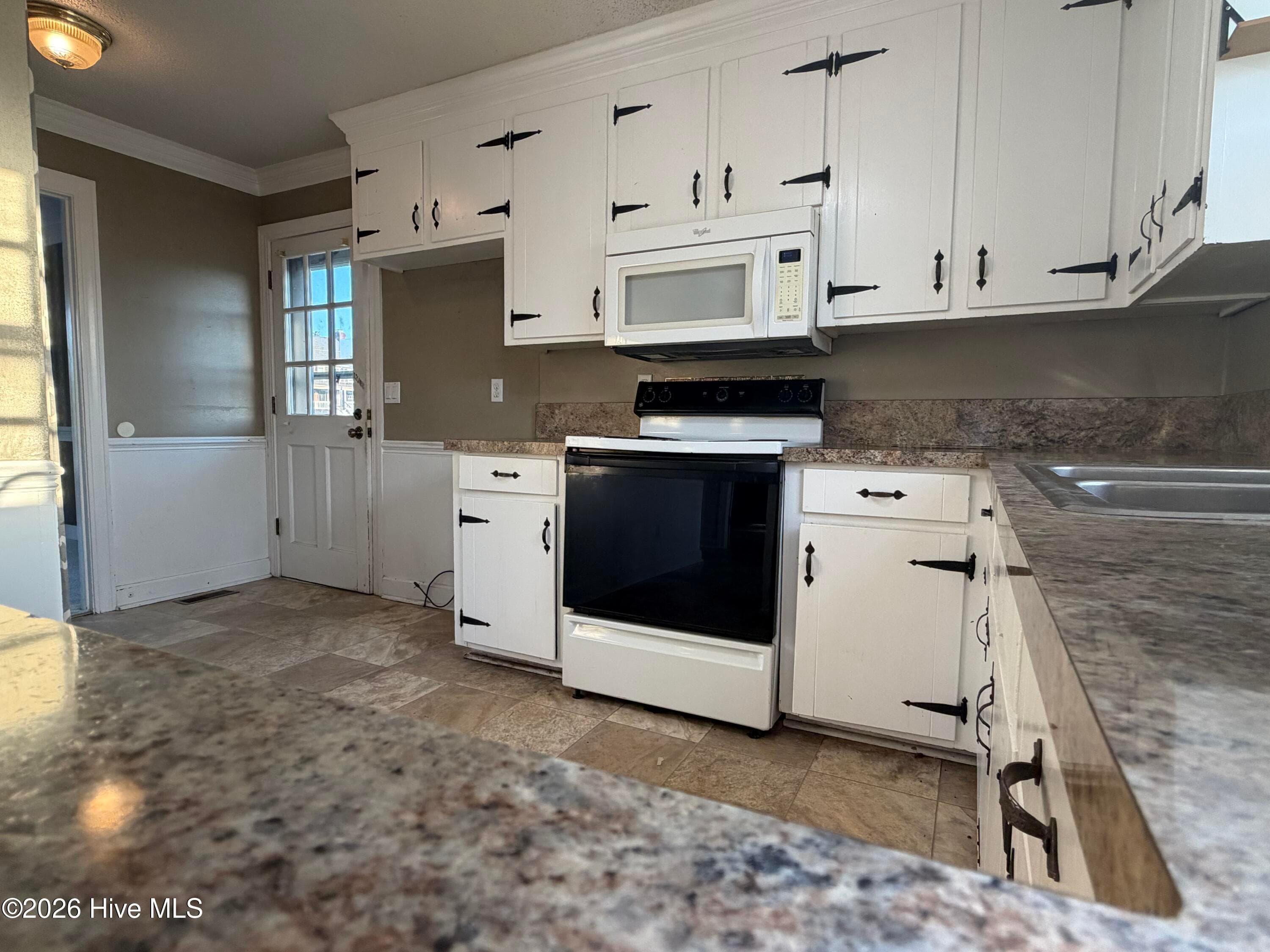 Single Family Residence at 828 Jeffreys Road, Rocky Mount, NC 27804, photo 10 of 33