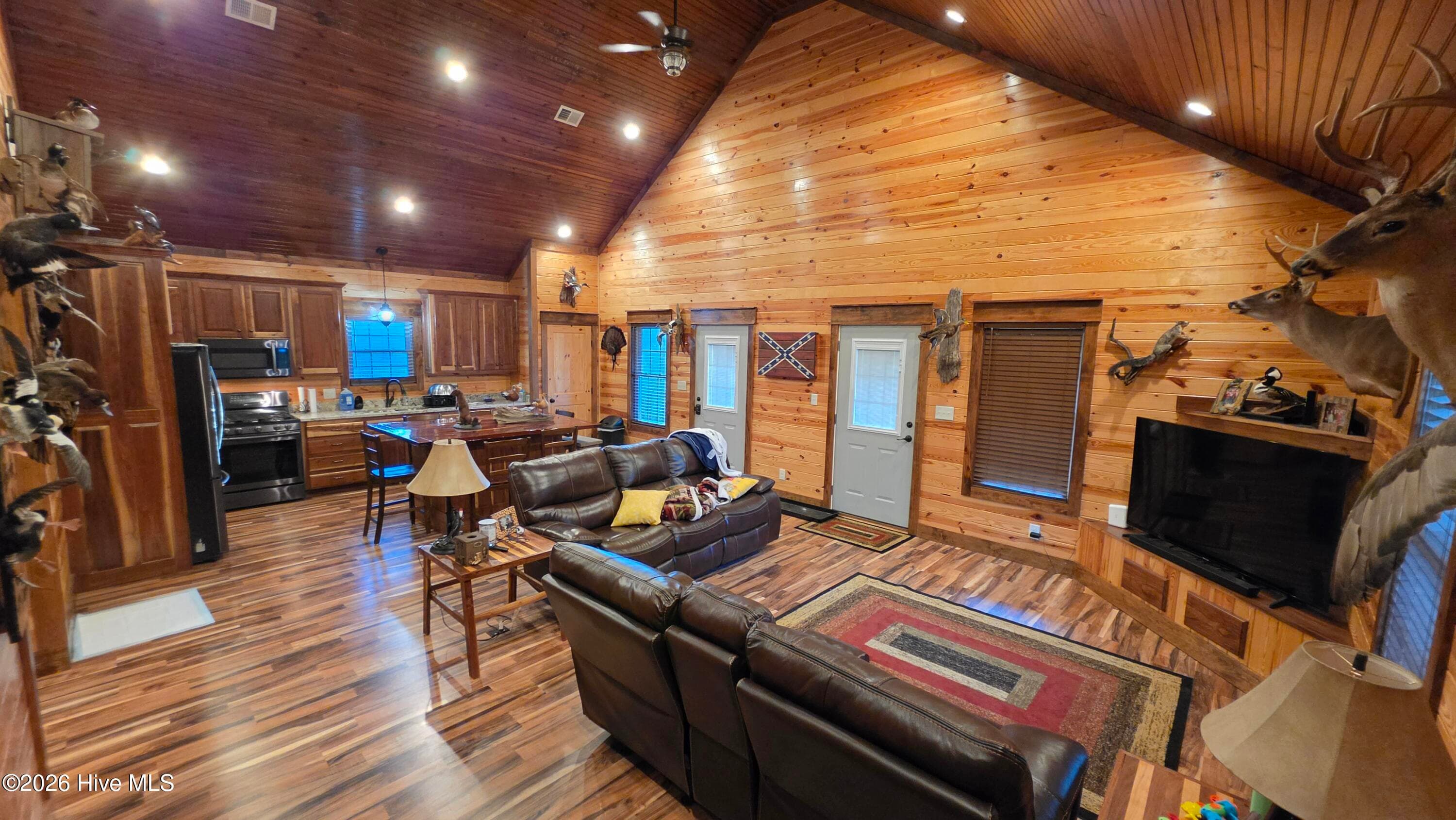 Single Family Residence at 463 Caldonia Creek Road, Atkinson, NC 28421, photo 7 of 45