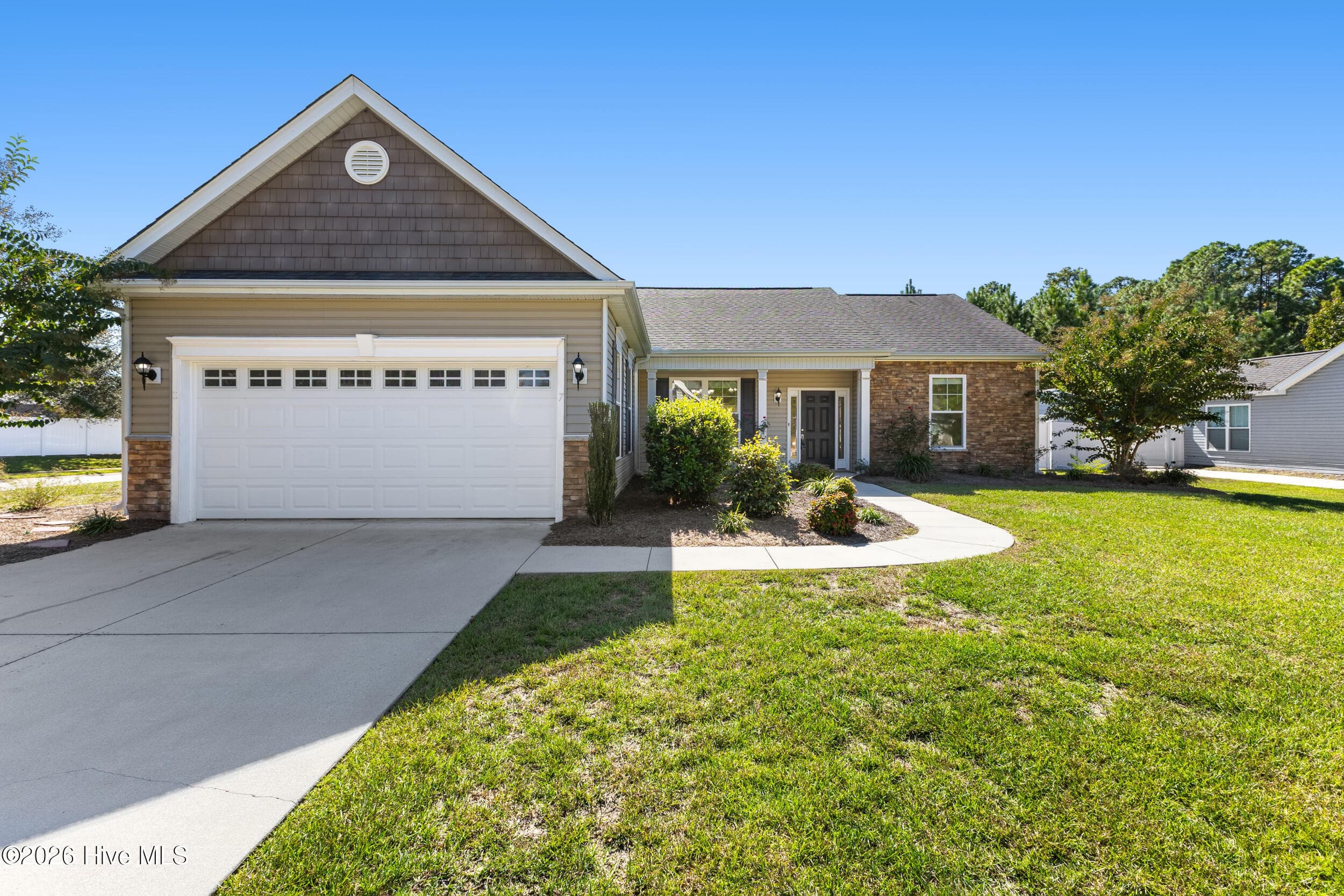 Single Family Residence at 7 Edinburgh Drive, Shallotte, NC 28470, photo 4 of 30