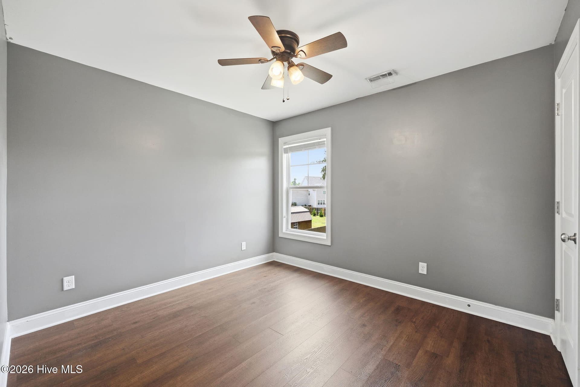 Single Family Residence at 91 W Conolly Court, Hampstead, NC 28443, photo 35 of 44