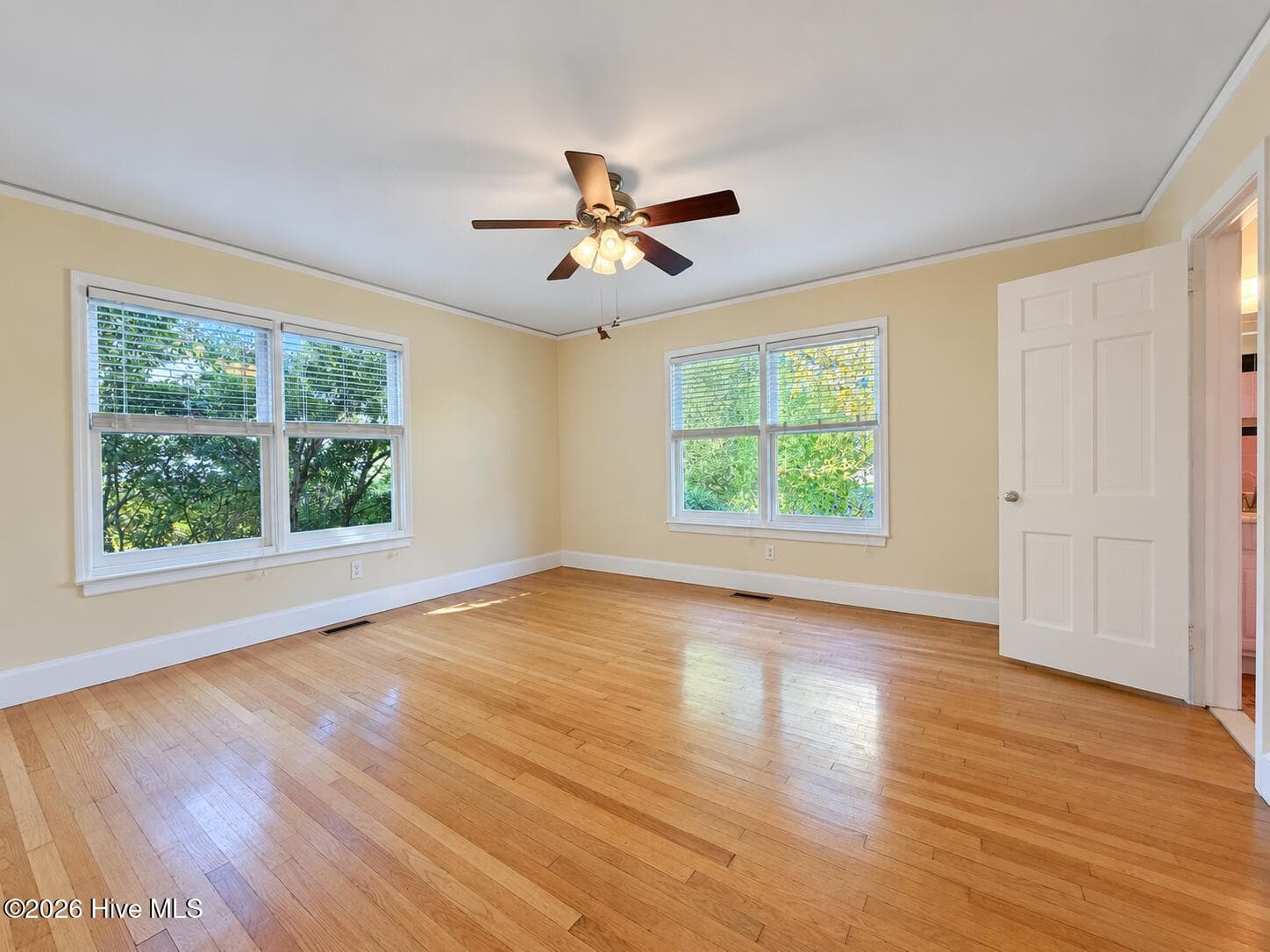 Single Family Residence at 320 Northern Boulevard, Wilmington, NC 28401, photo 46 of 159