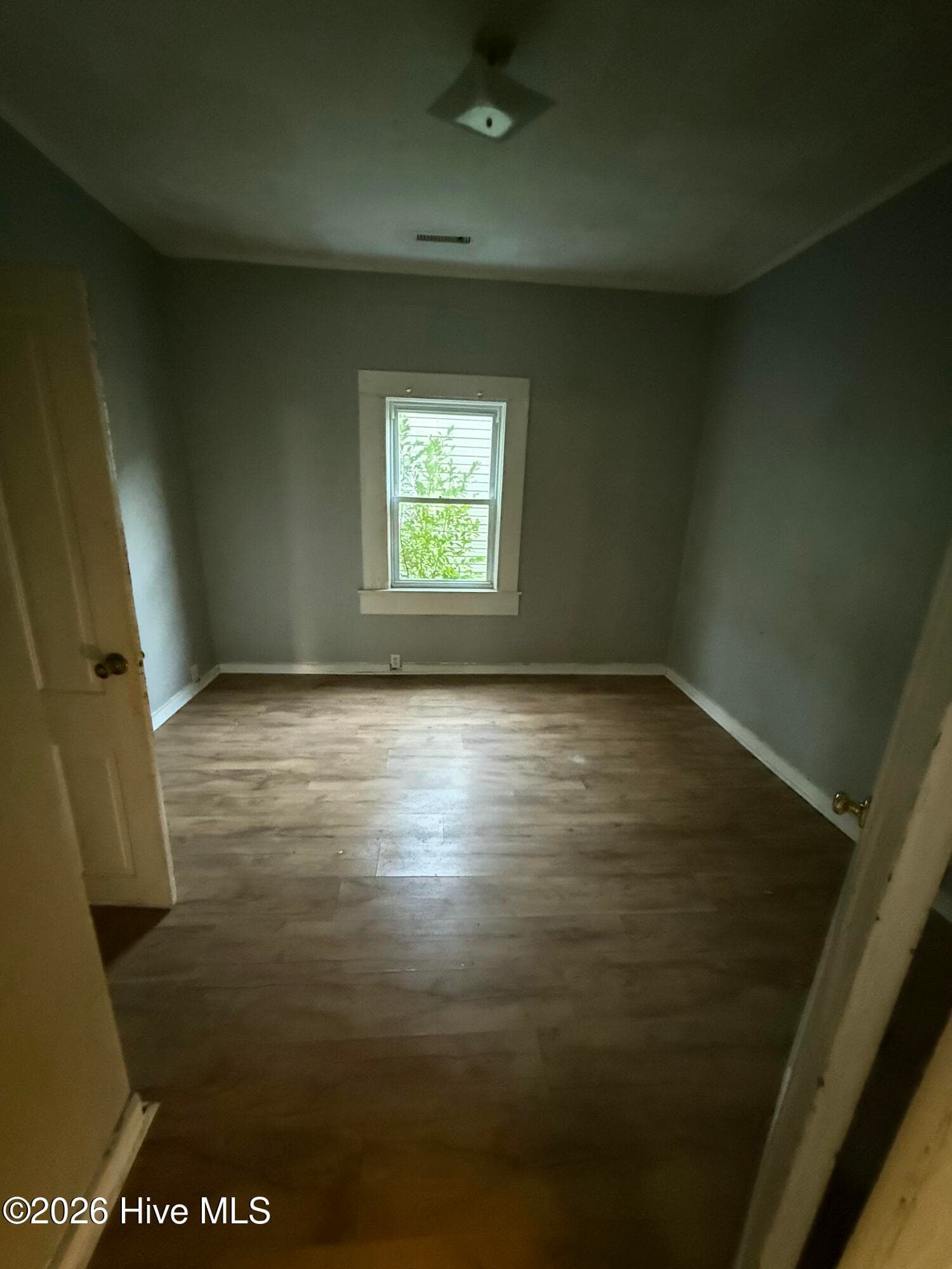 Single Family Residence at 1110 S 8th Street, Wilmington, NC 28401, photo 6 of 14