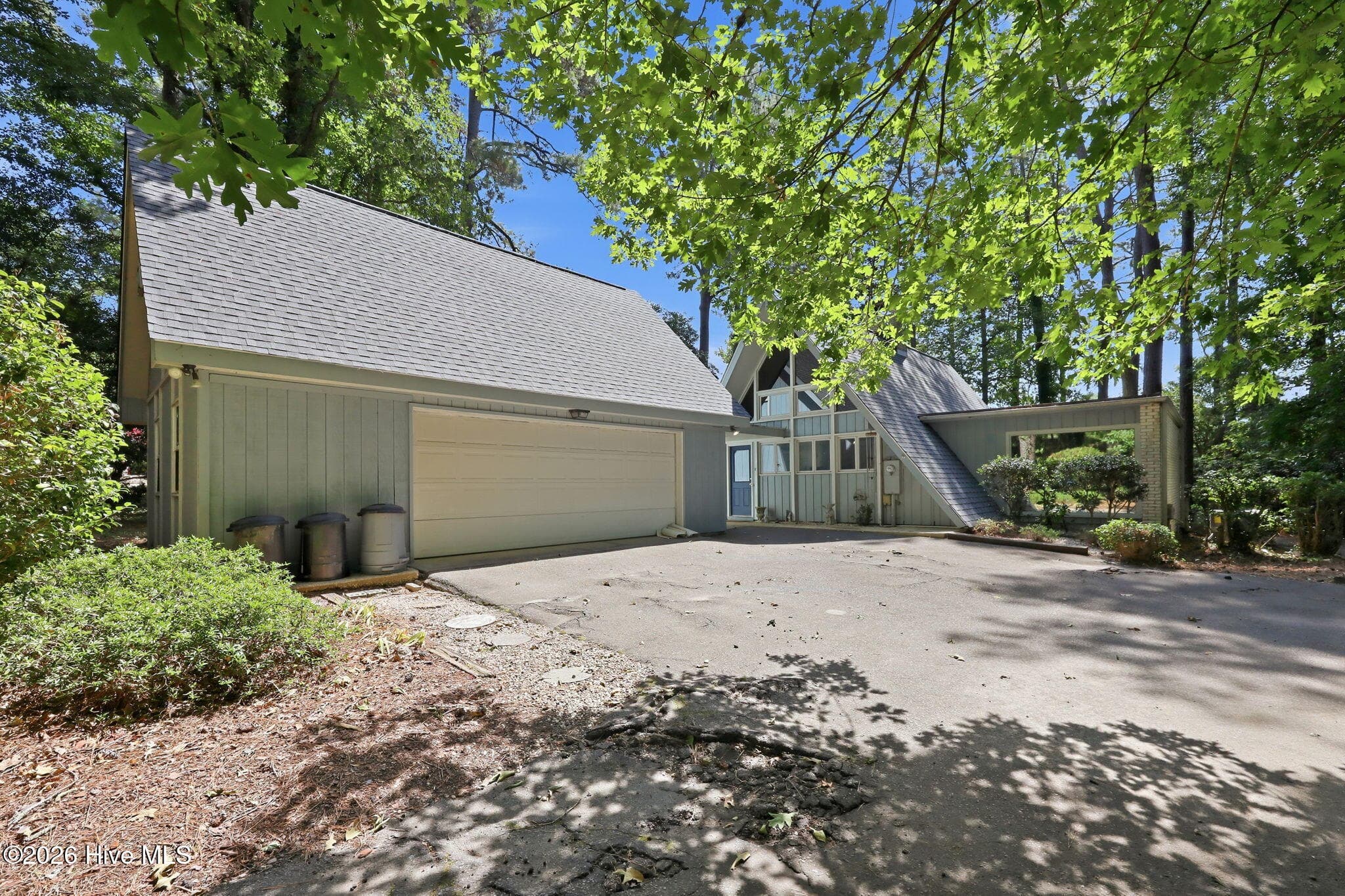 Single Family Residence at 2 Little River Lane, Whispering Pines, NC 28327, Whispering Pines, photo 3 of 56