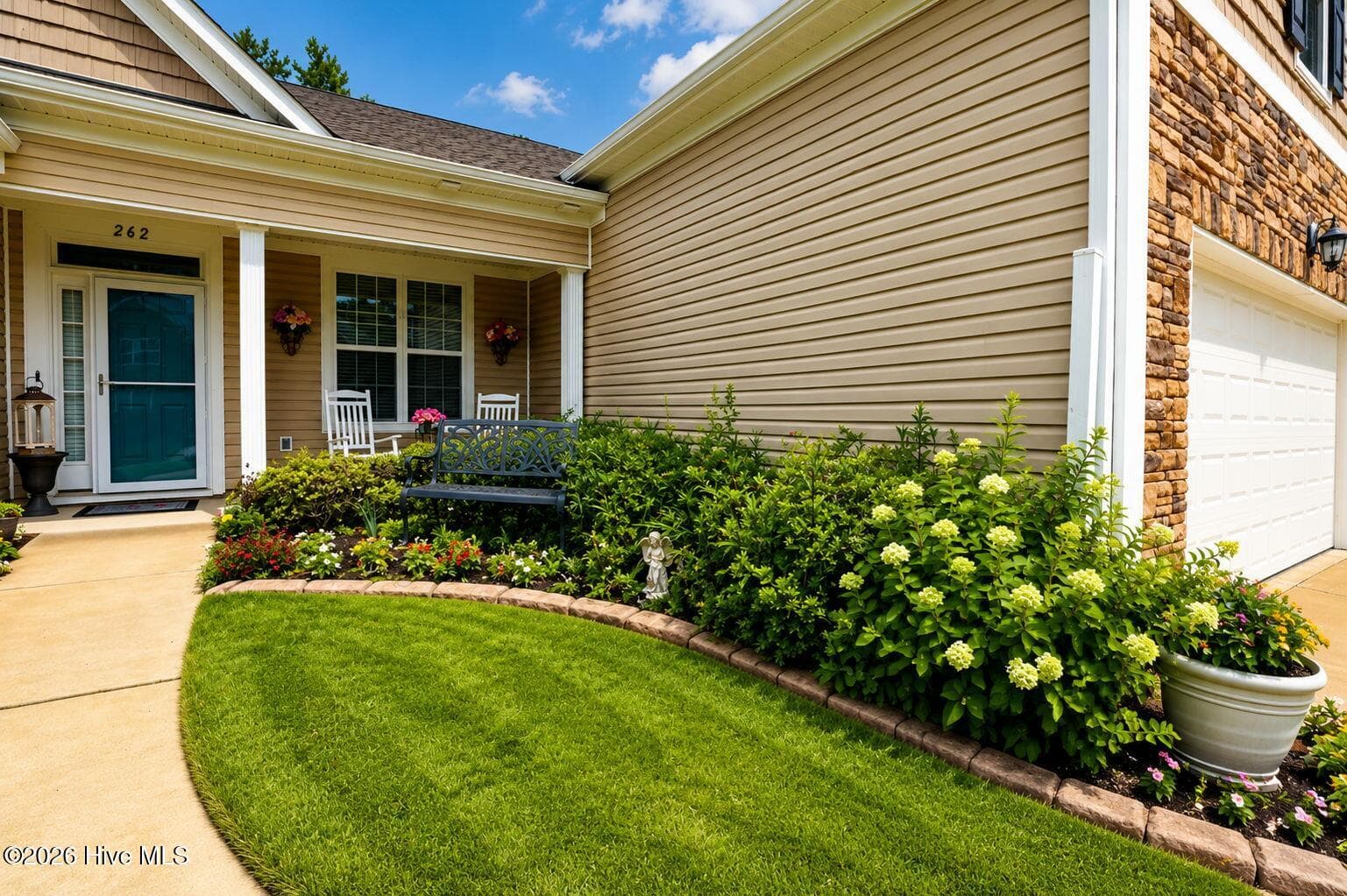 Single Family Residence at 262 Palamon Drive, Grovetown, GA 30813, photo 2 of 29