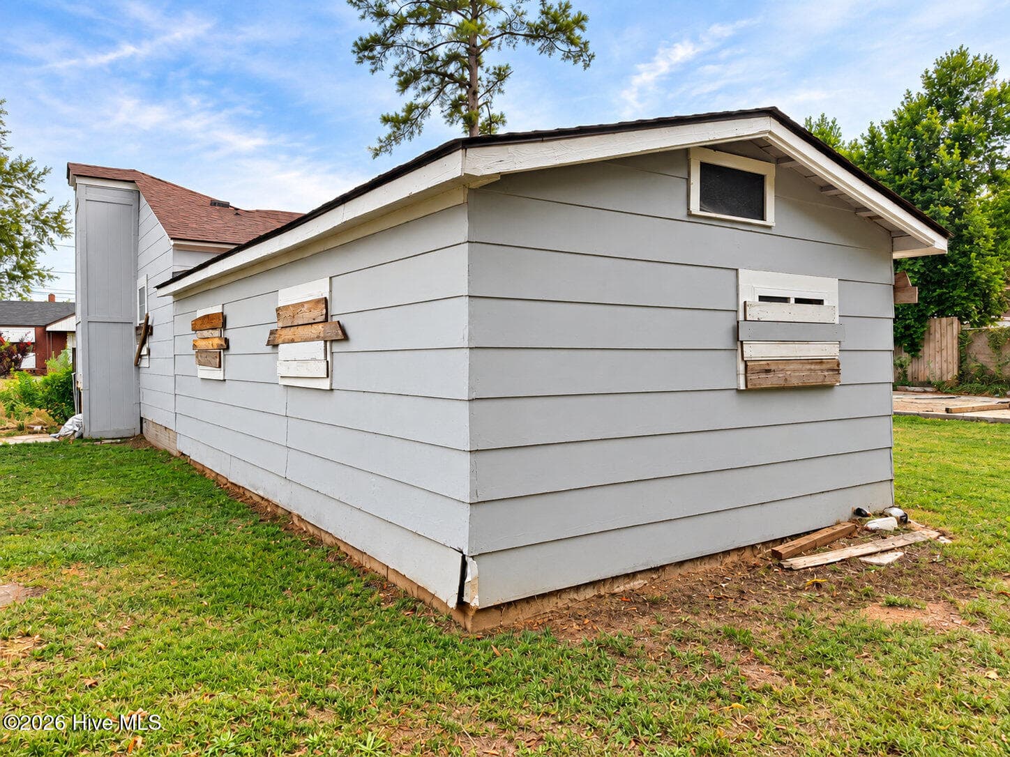 Single Family Residence at 2121 Lake Avenue, Augusta, GA 30904, photo 4 of 9