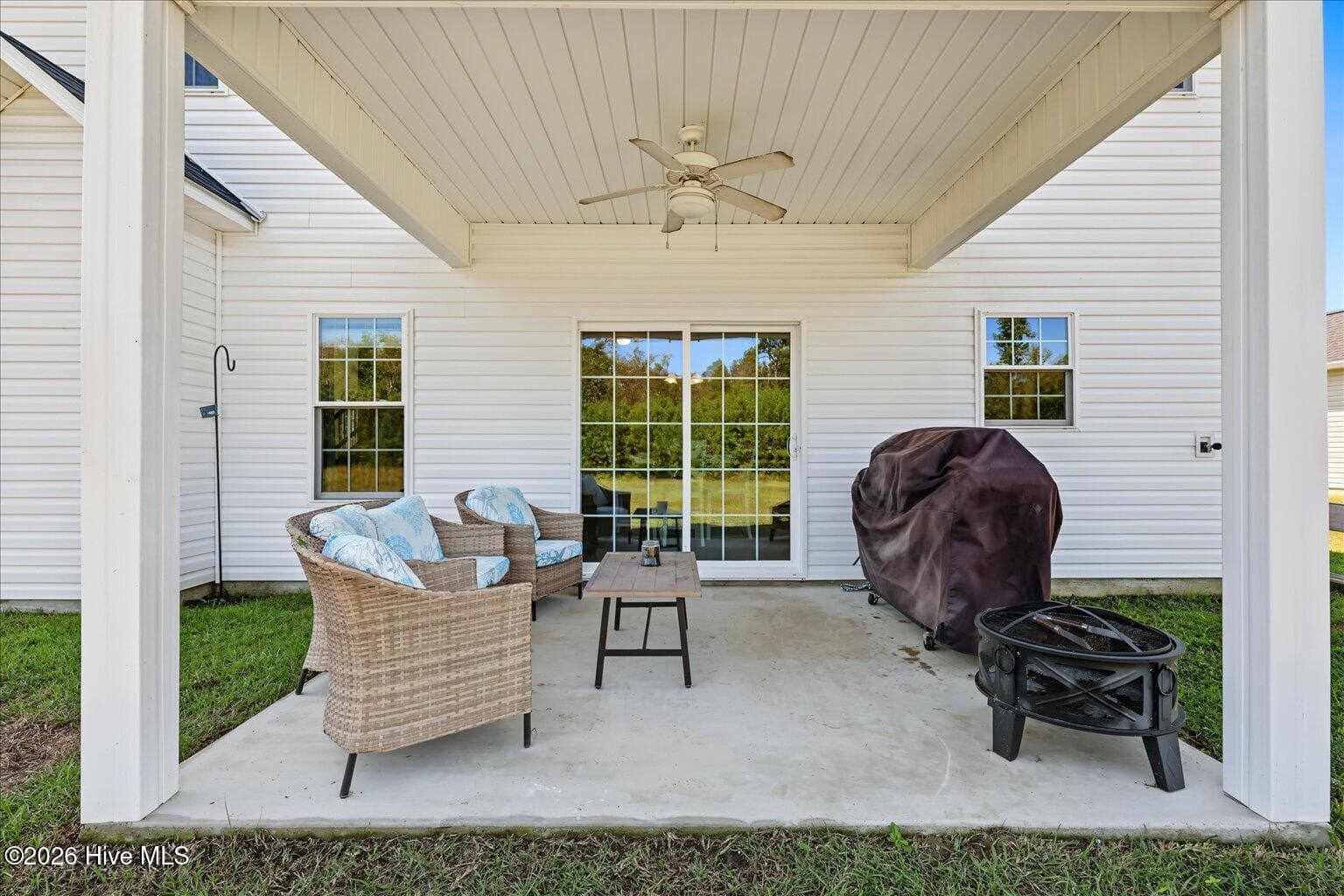 covered rear patio - 12 N Ardsley Lane, Rocky Point, NC 28457