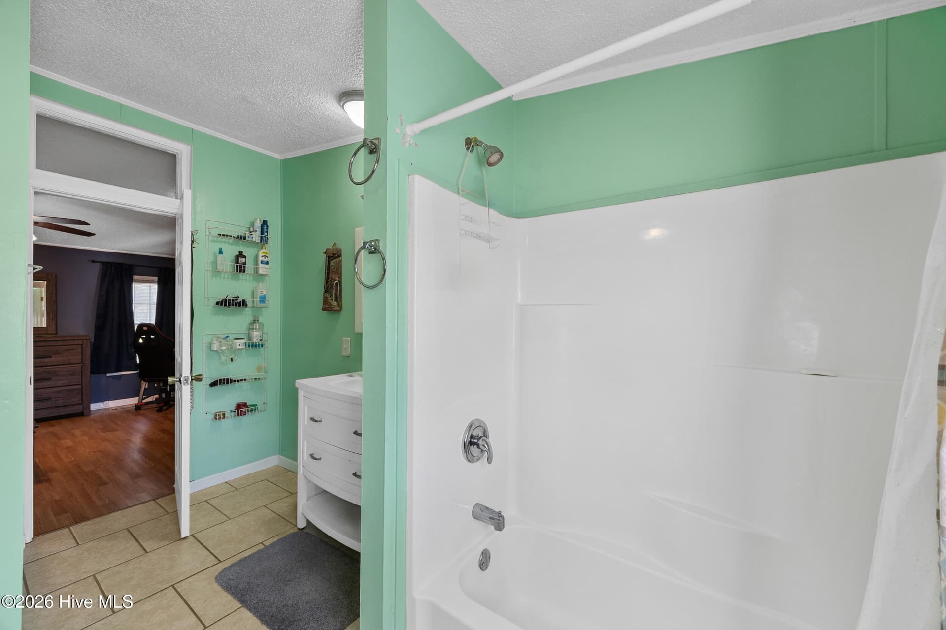 Manufactured Home at 195 Calabash Road NW, Calabash, NC 28467, photo 24 of 37