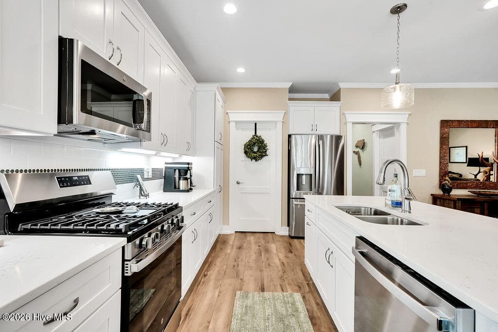 Single Family Residence at 458 Raven Glen Drive, Southport, NC 28461, photo 14 of 41