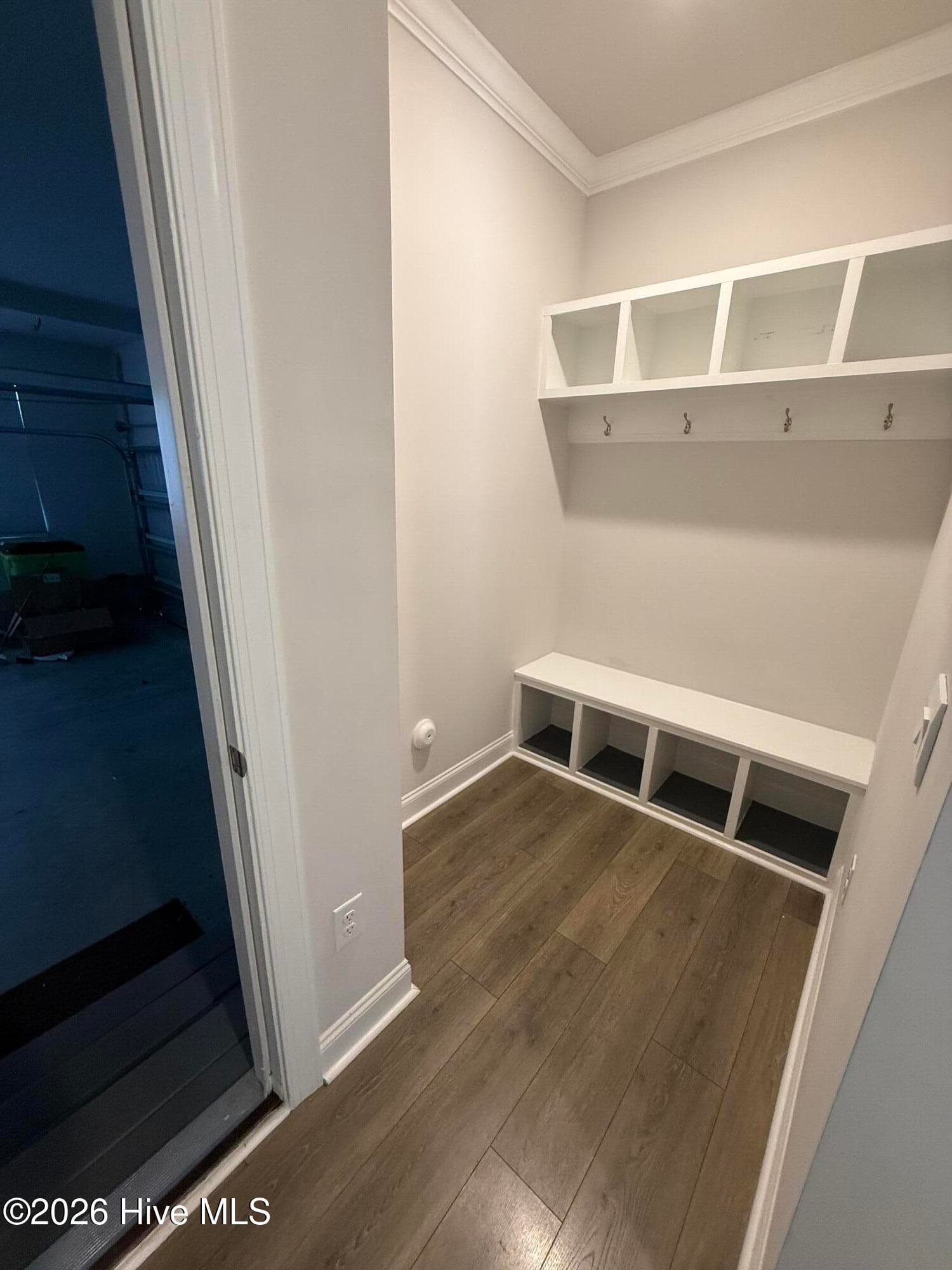 mud room next to garage - 5010 Spring Green Pass, New Bern, NC 28562