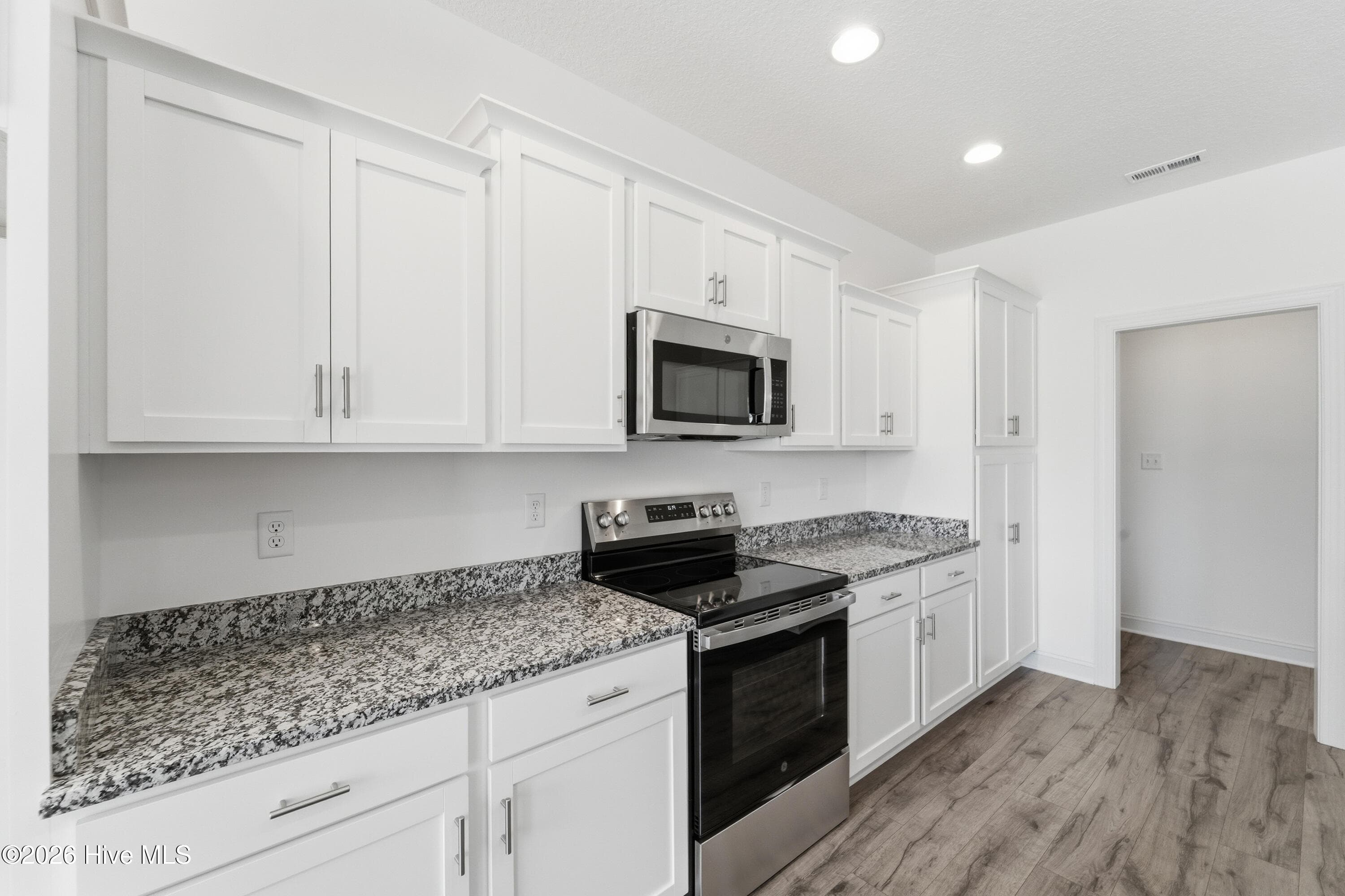Single Family Residence at 288 Water Wagon Trail, Jacksonville, NC 28546, photo 54 of 66